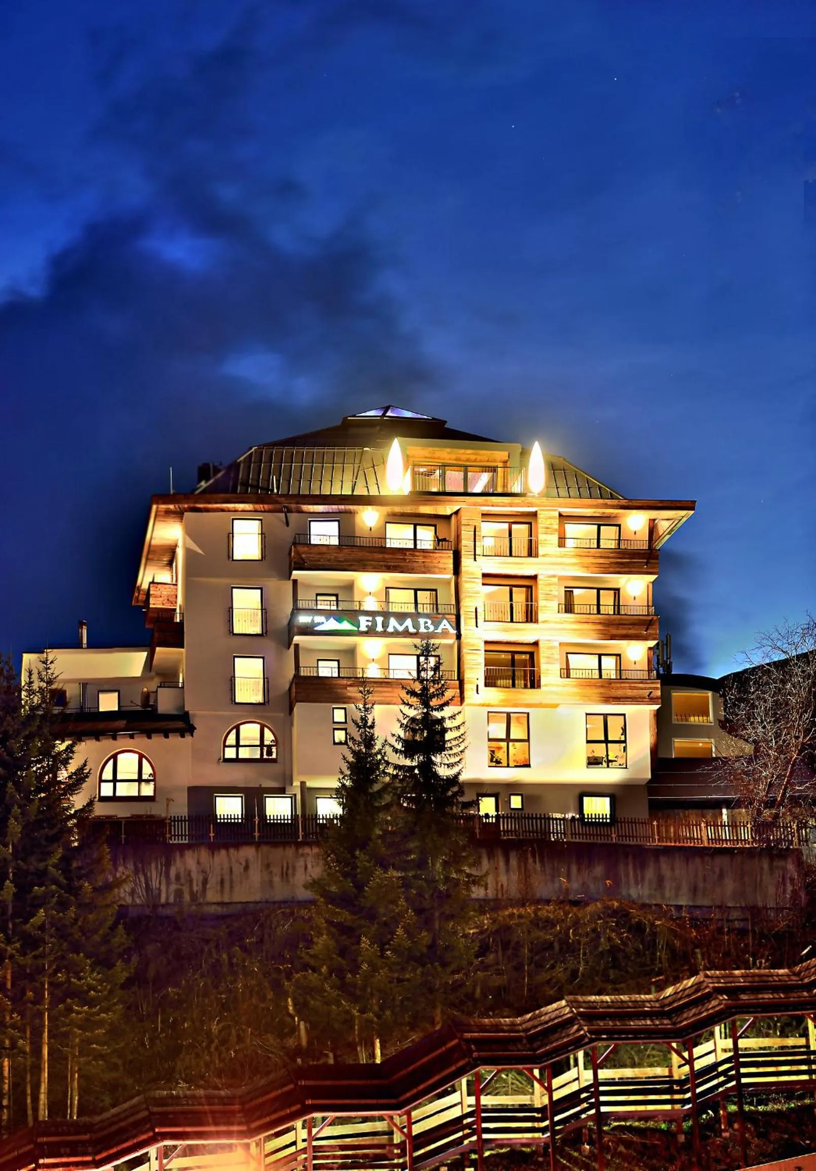 Facade/entrance in Hotel Garni Fimba