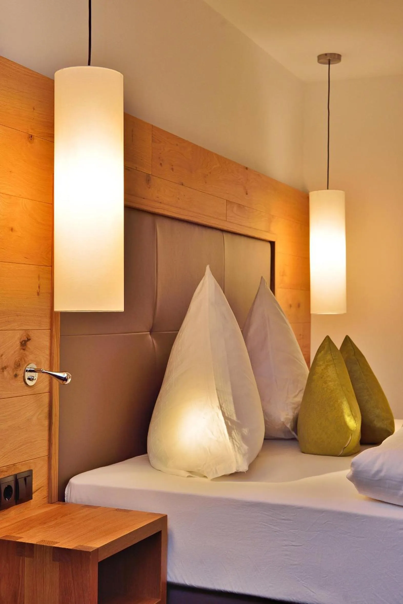 Bed in Hotel Garni Fimba