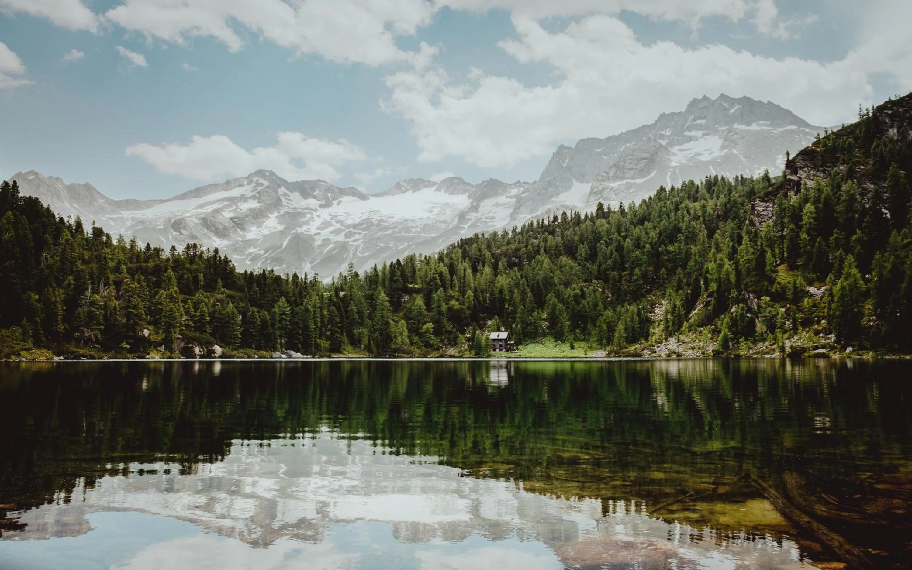 Nearby landmark in Österreichischer Hof-im Bademantel direkt in die Alpentherme