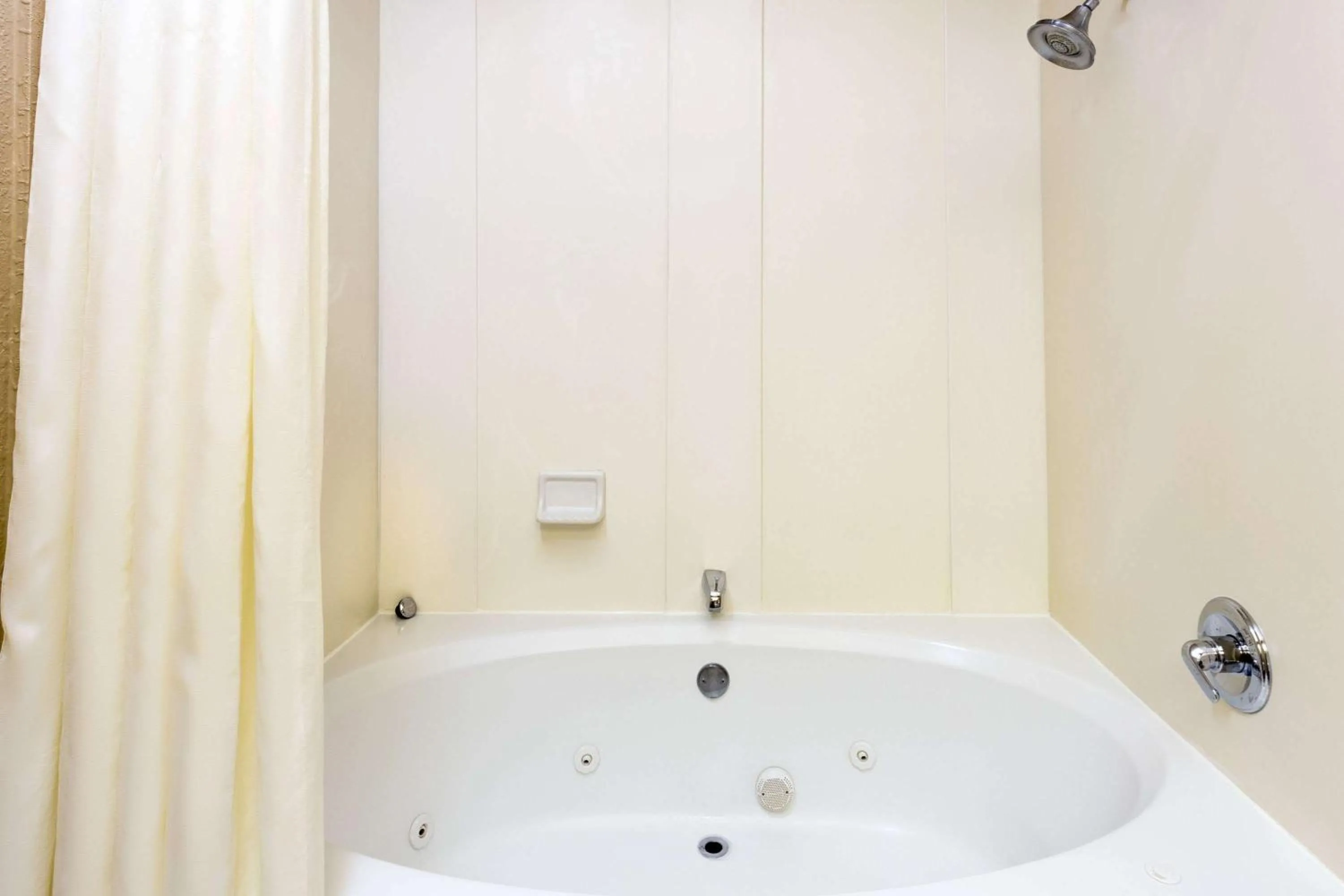 Bathroom in Super 8 by Wyndham Freeport