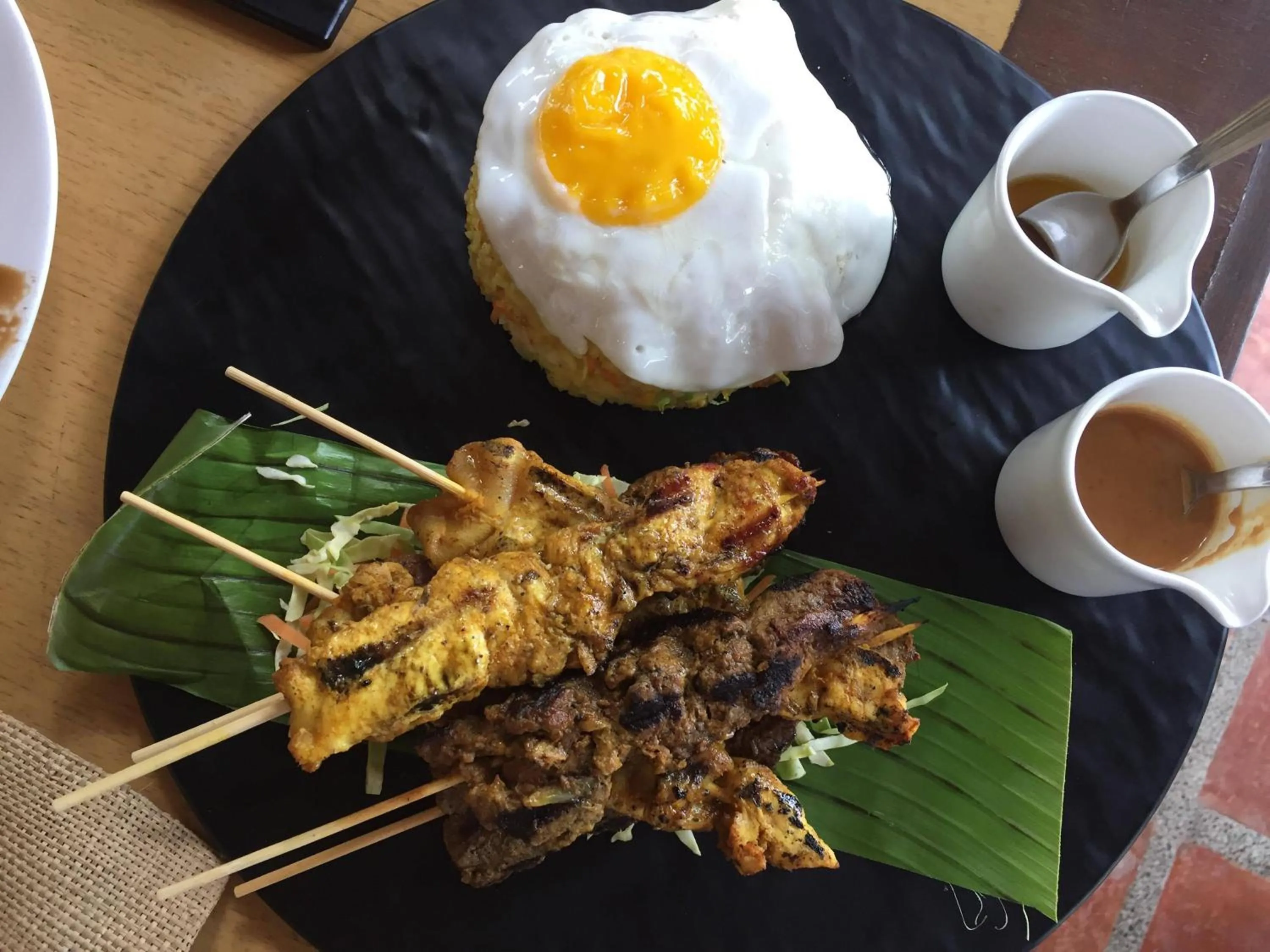 Restaurant/places to eat in Fridays Puerto Galera