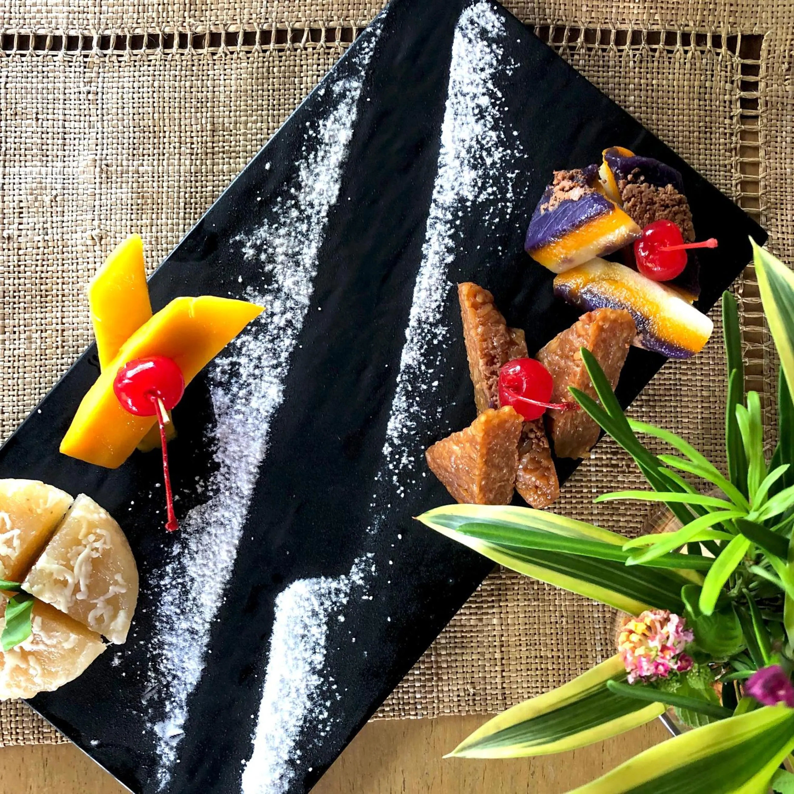 Restaurant/places to eat in Fridays Puerto Galera