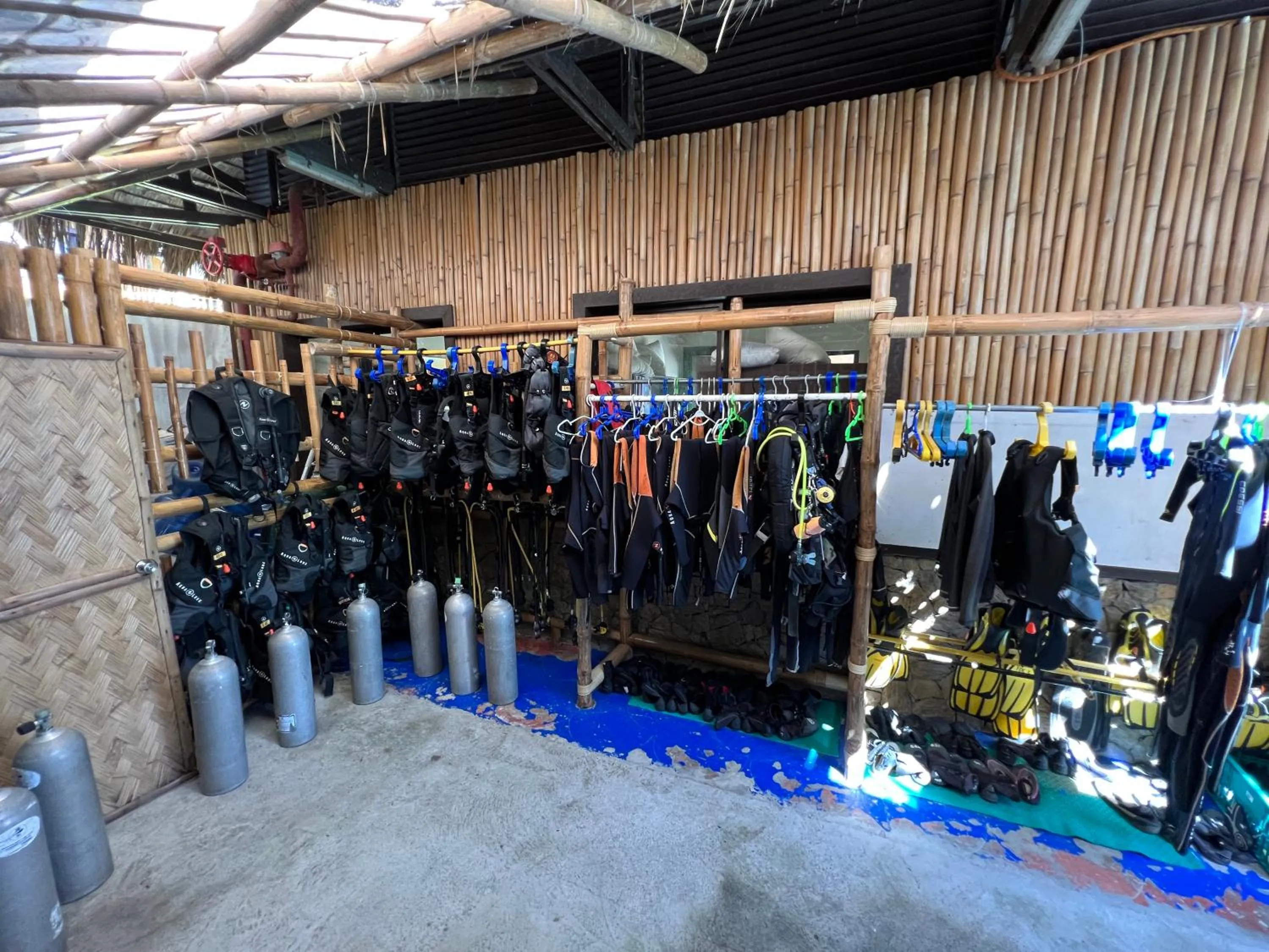 wardrobe in Fridays Puerto Galera