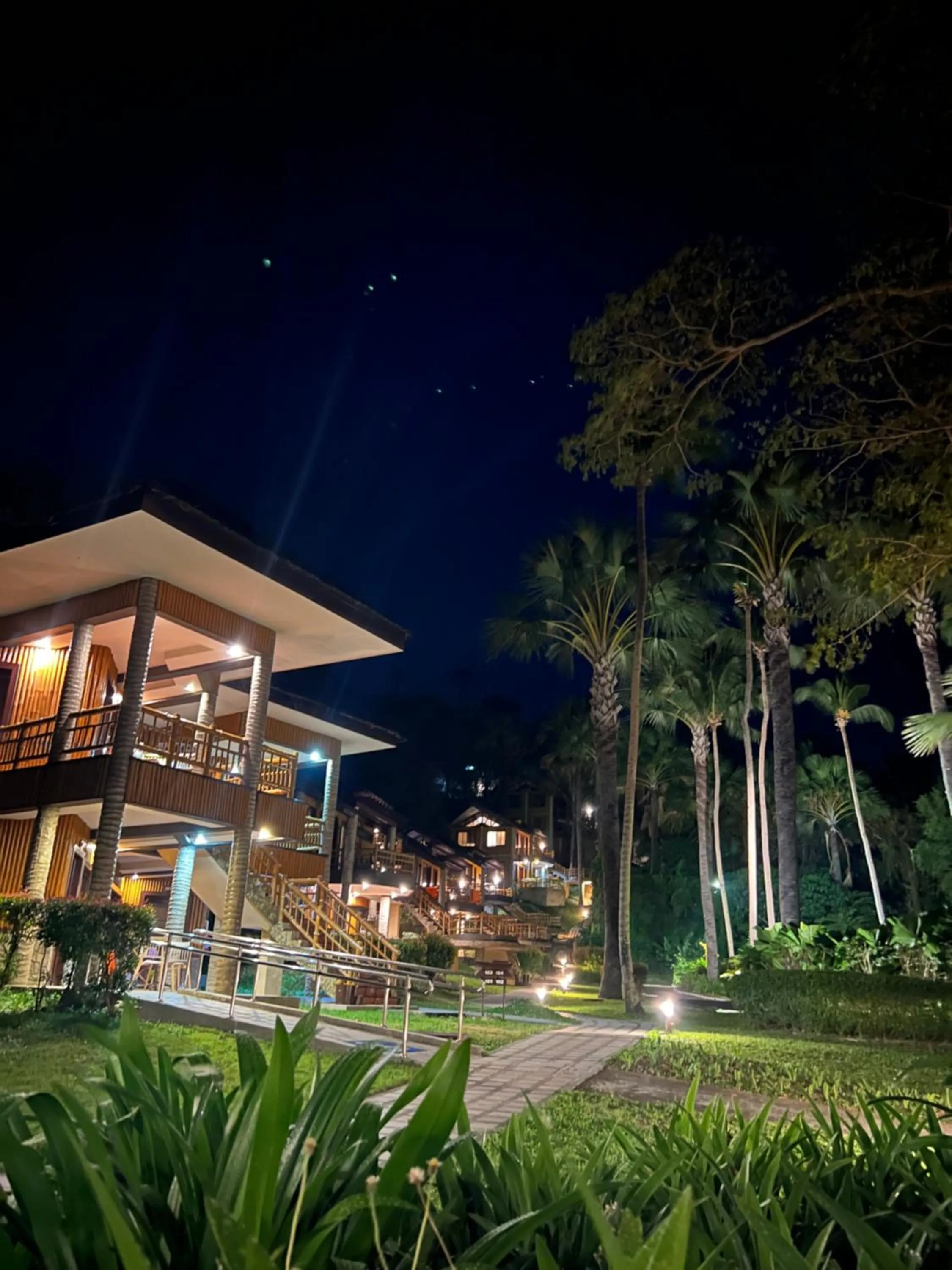 Garden view in Fridays Puerto Galera