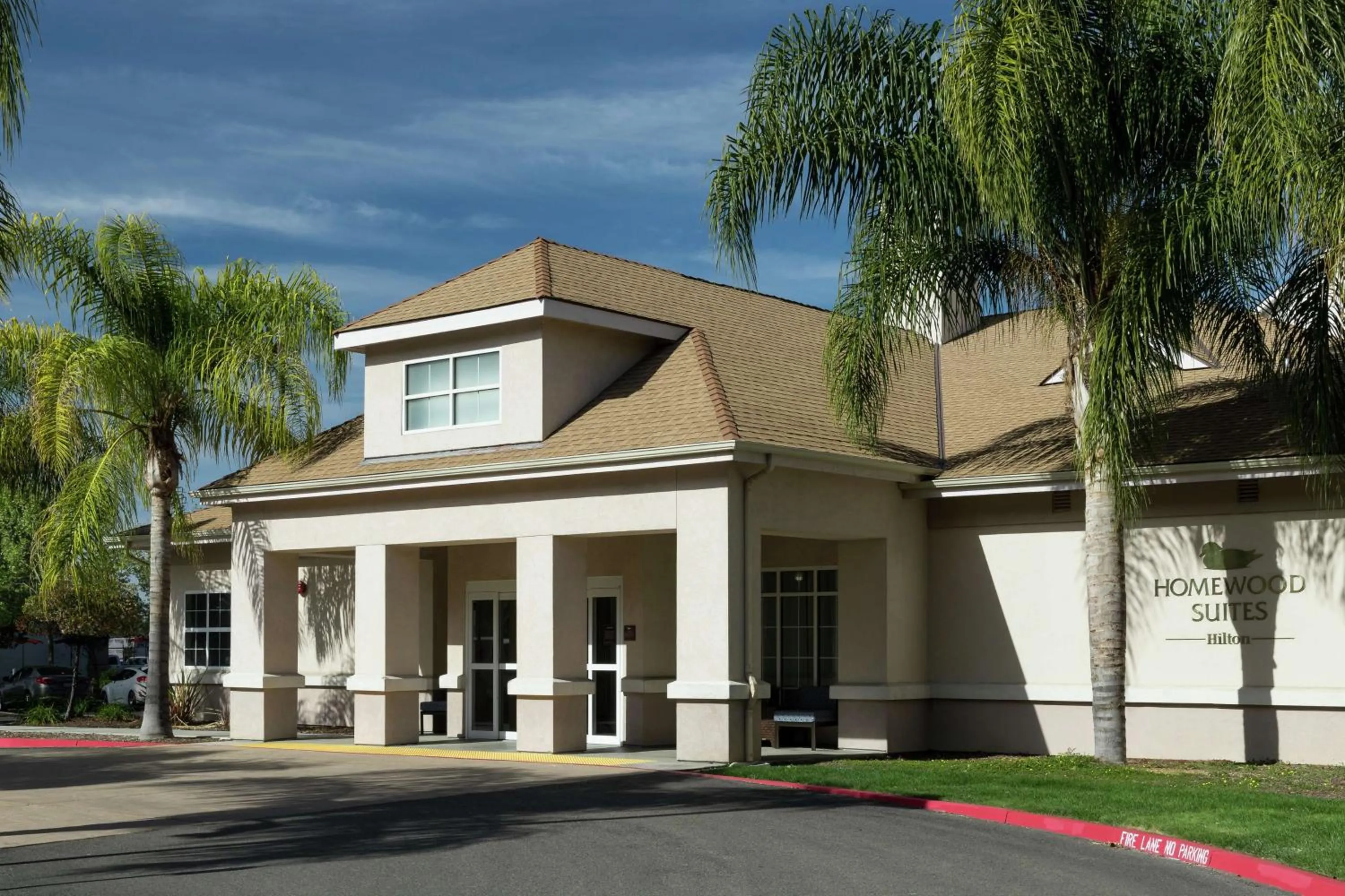 Property building in Homewood Suites by Hilton Fresno Airport/Clovis