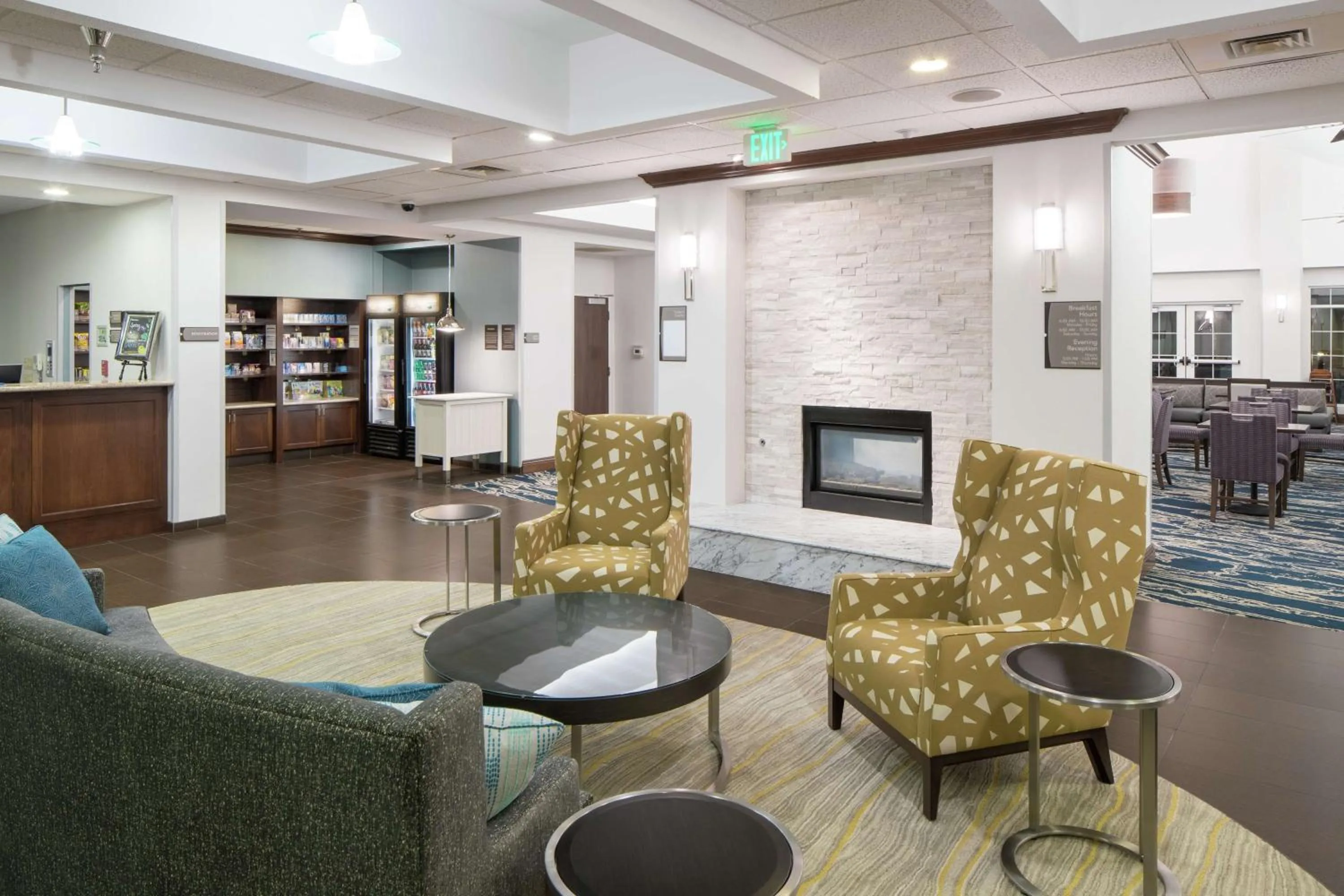 Lobby or reception in Homewood Suites by Hilton Fresno Airport/Clovis