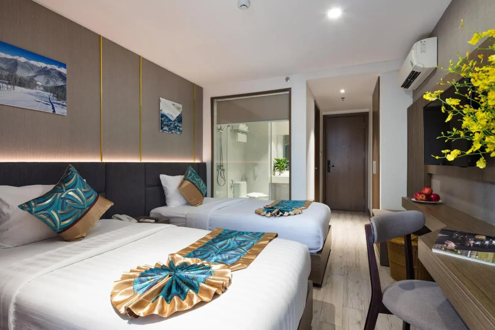 Family Room with Sea View in Sochi Hotel Nha Trang Beach Family Room with Sea View in Sochi Hotel Nha Trang Beach