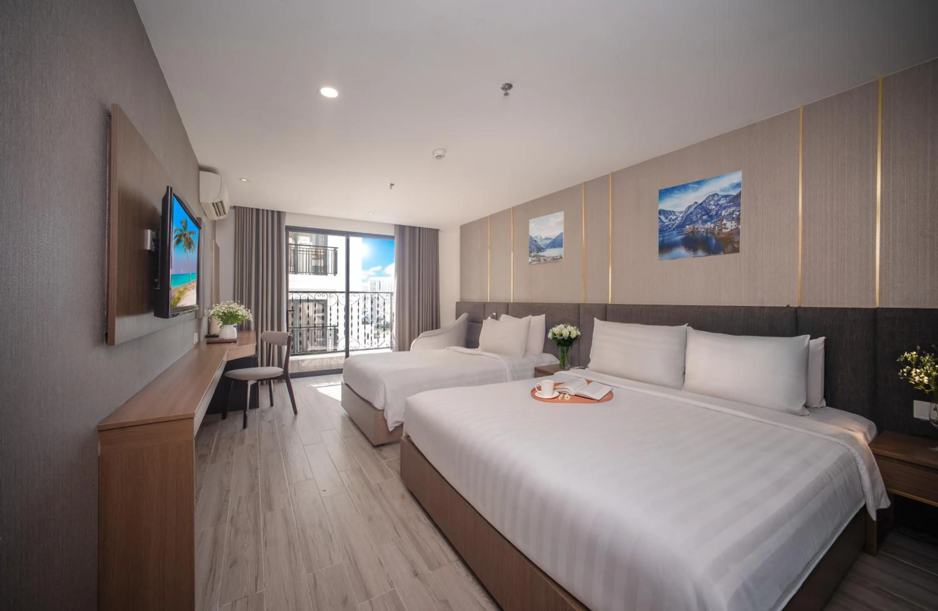 Photo of the whole room, Bed in Sochi Hotel