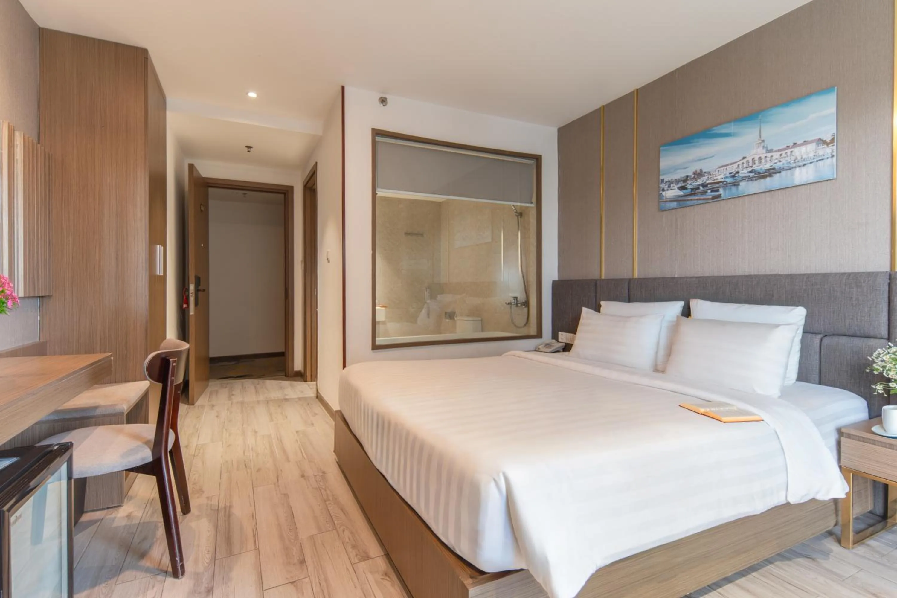 Photo of the whole room, Bed in Sochi Hotel