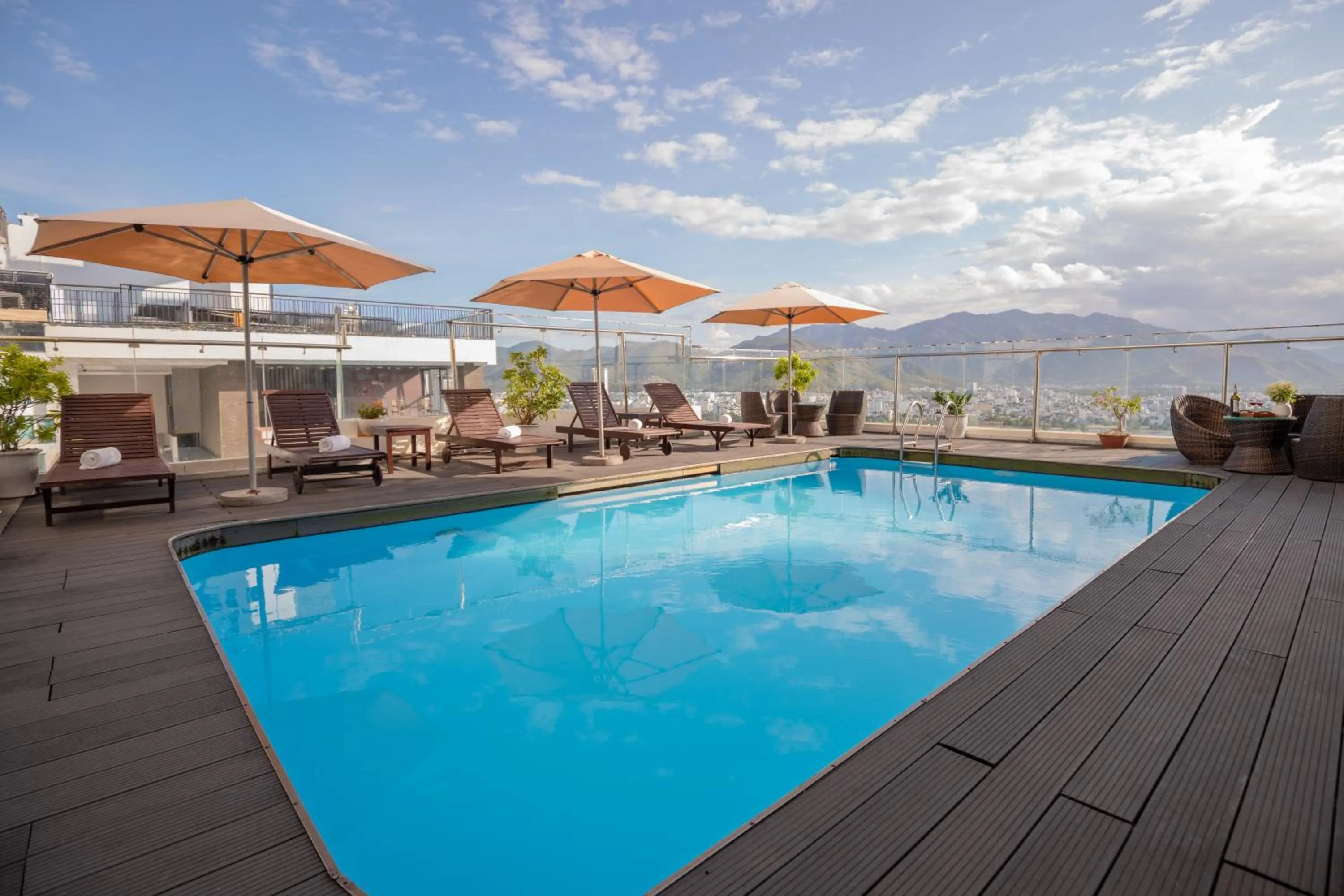 Swimming pool in Sochi Hotel