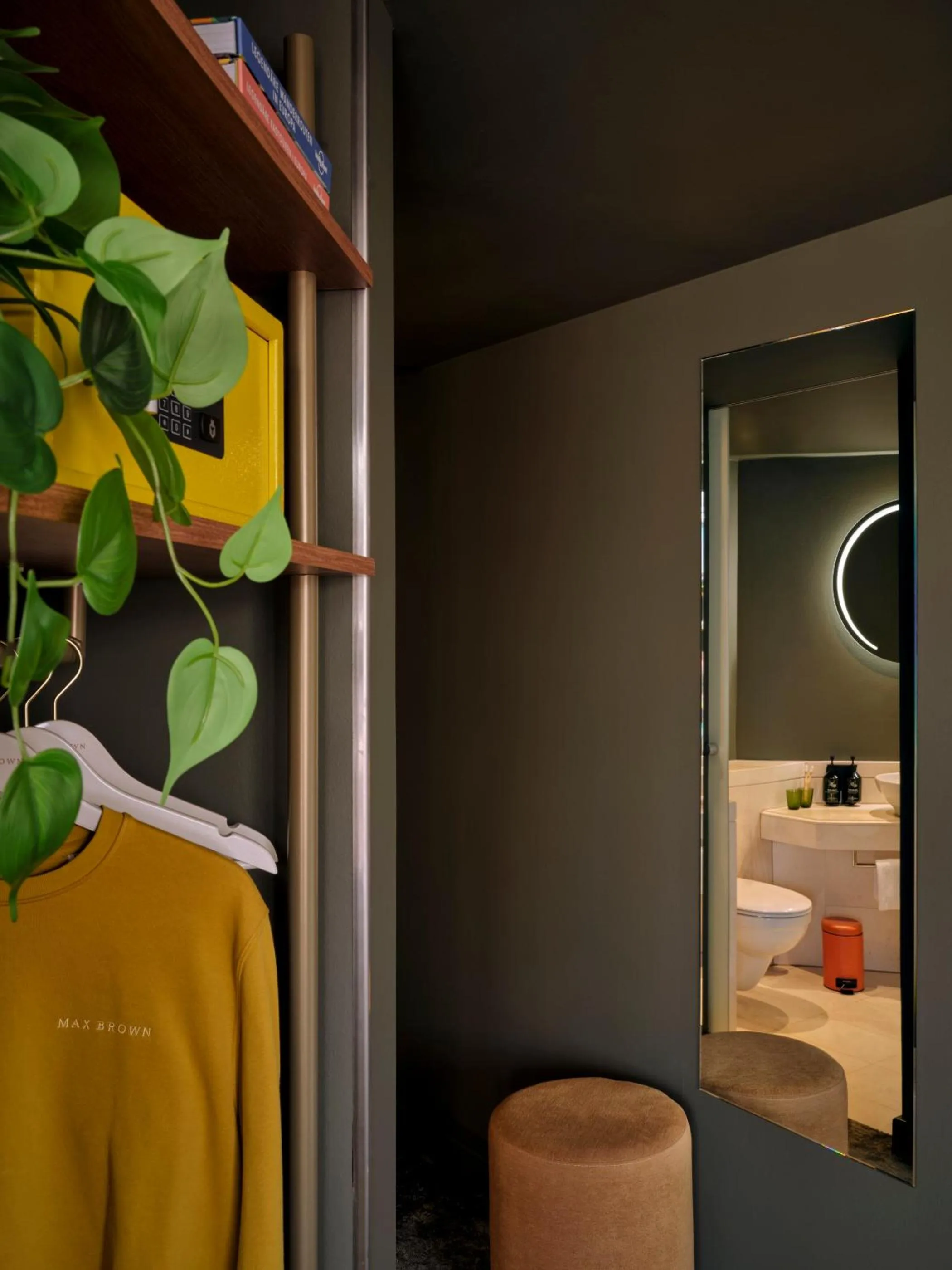 wardrobe in Max Brown Hotel 5th District, part of Sircle Collection