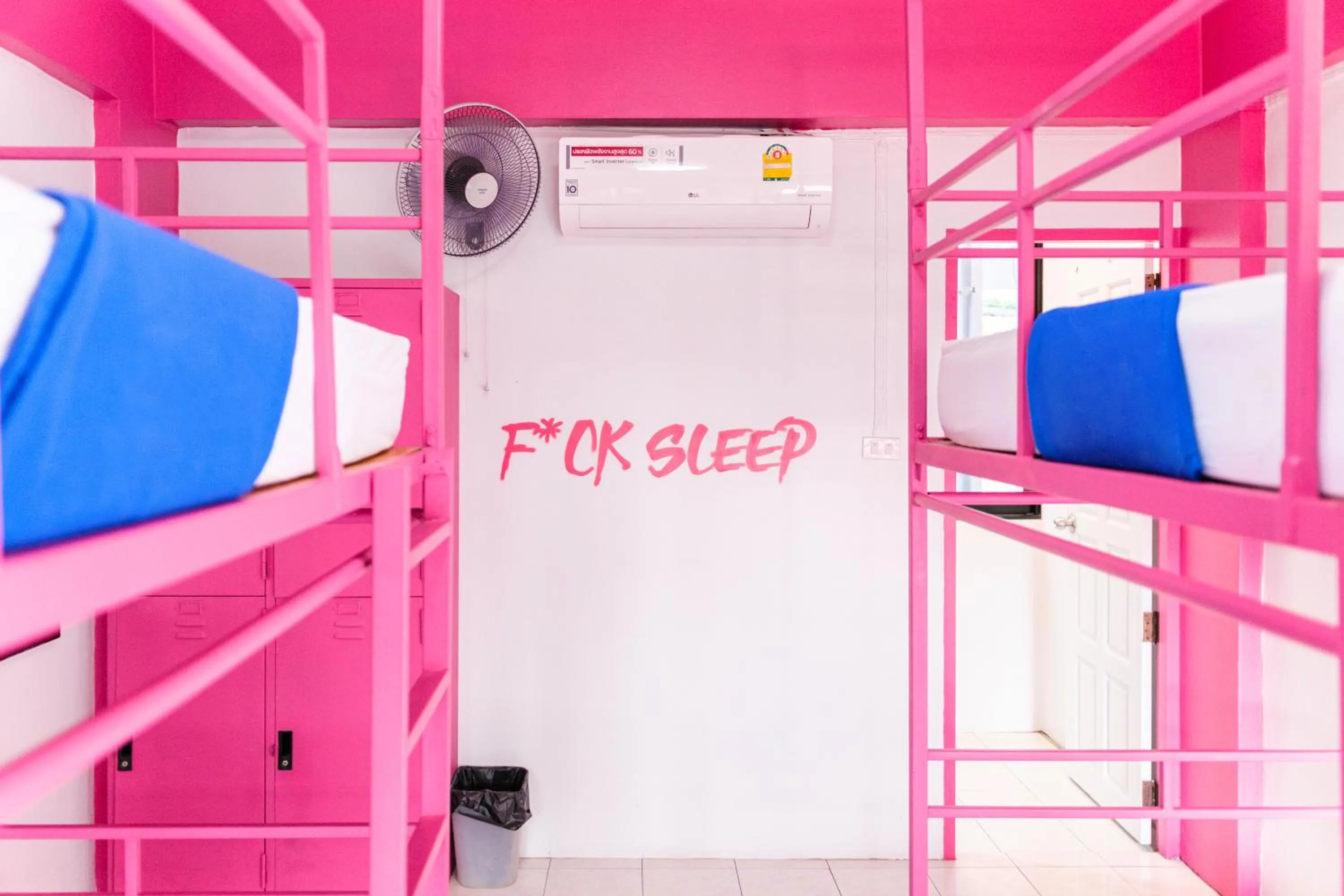 Photo of the whole room, Bed in Slumber Party Chiang Mai