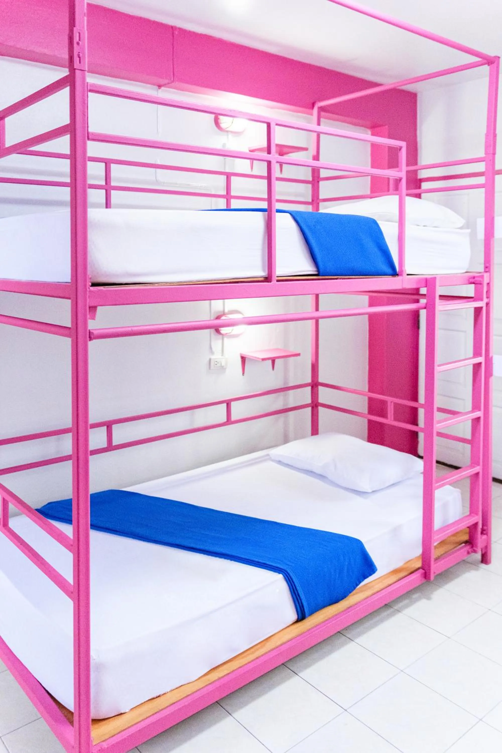 Photo of the whole room, Bed in Slumber Party Chiang Mai