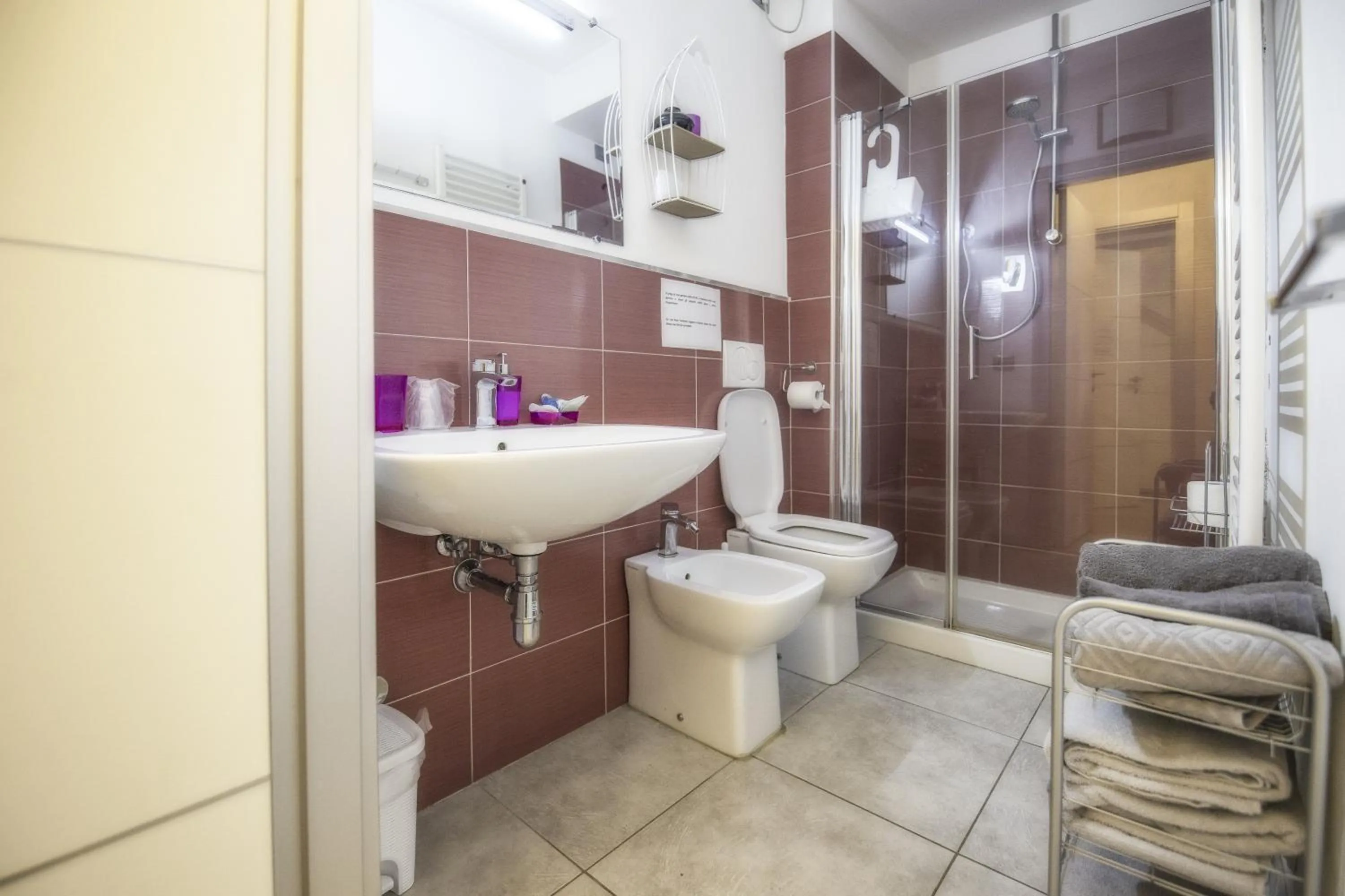 Shower in Il Giardino Di Rebecca