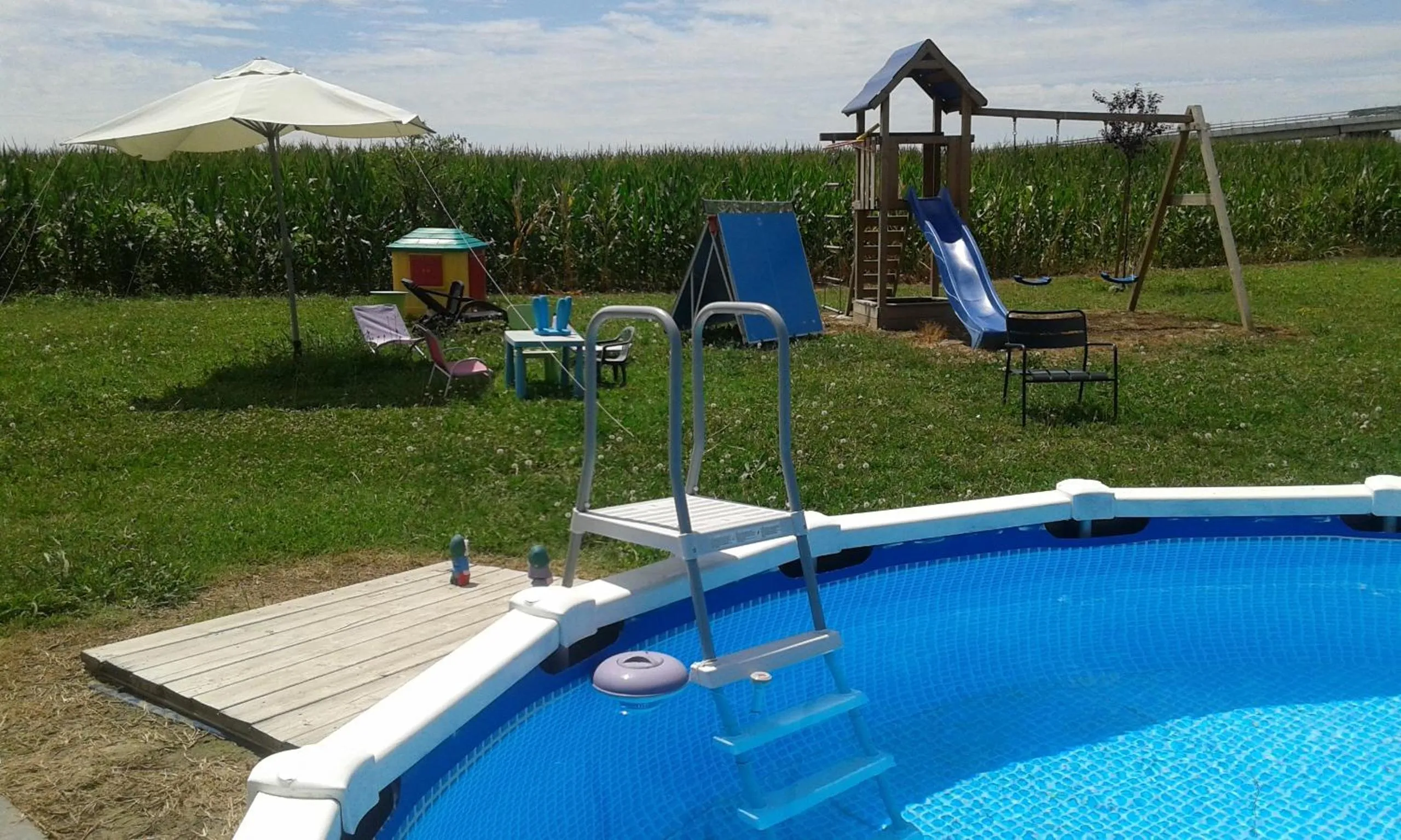 Swimming pool in Il Giardino Di Rebecca