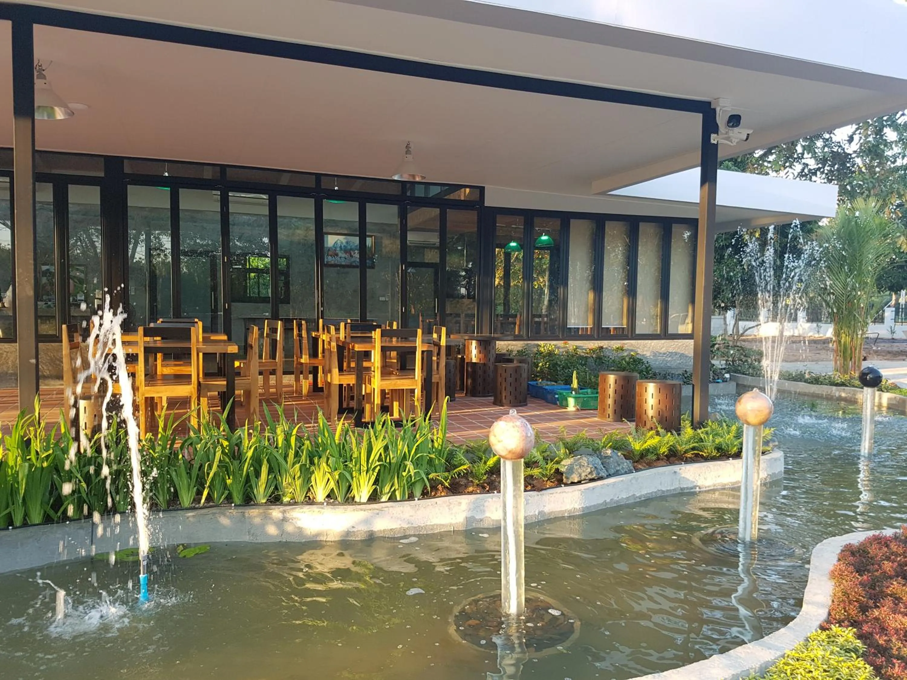 Breakfast in DD Garden Home