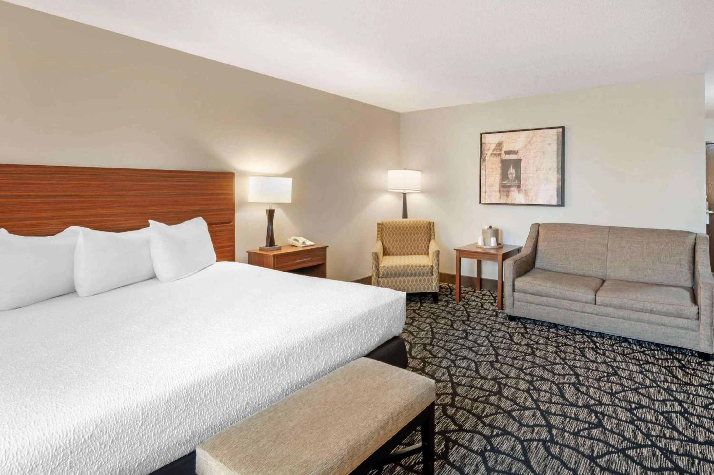 Bedroom, Bed in Best Western Westminster Hotel