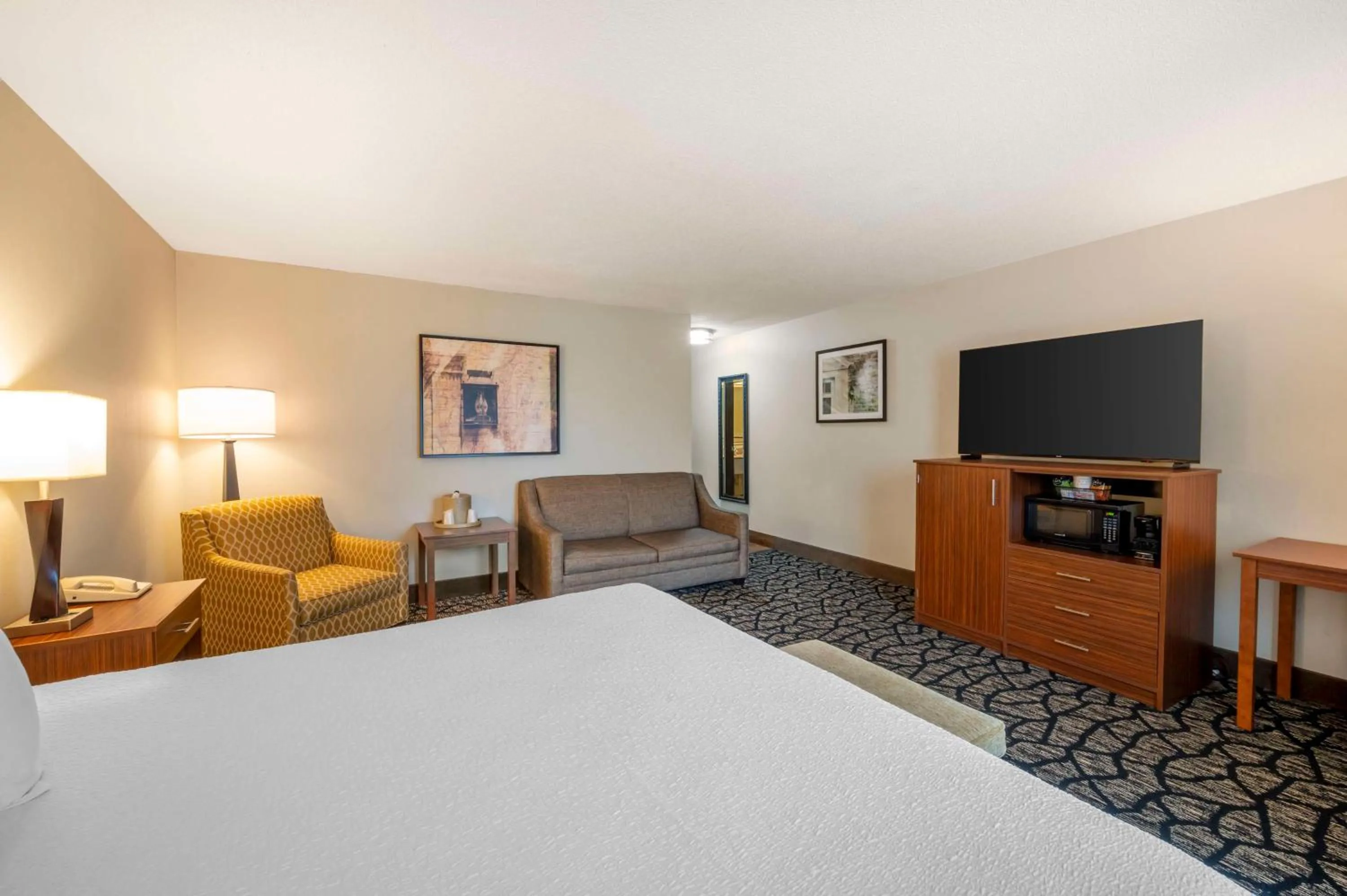 Bedroom, Bed in Best Western Westminster Hotel