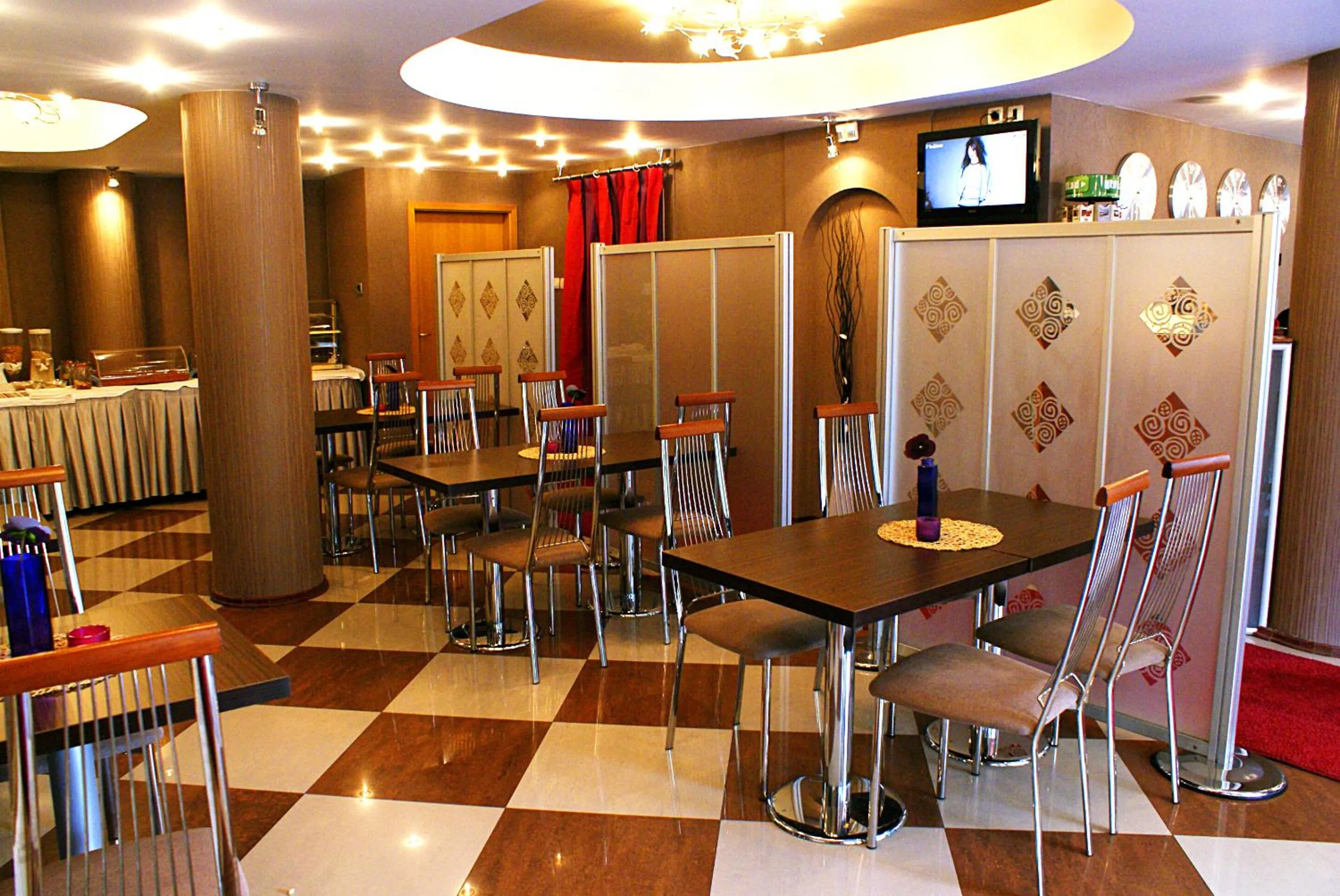 Lounge or bar in Leonardo Hotel