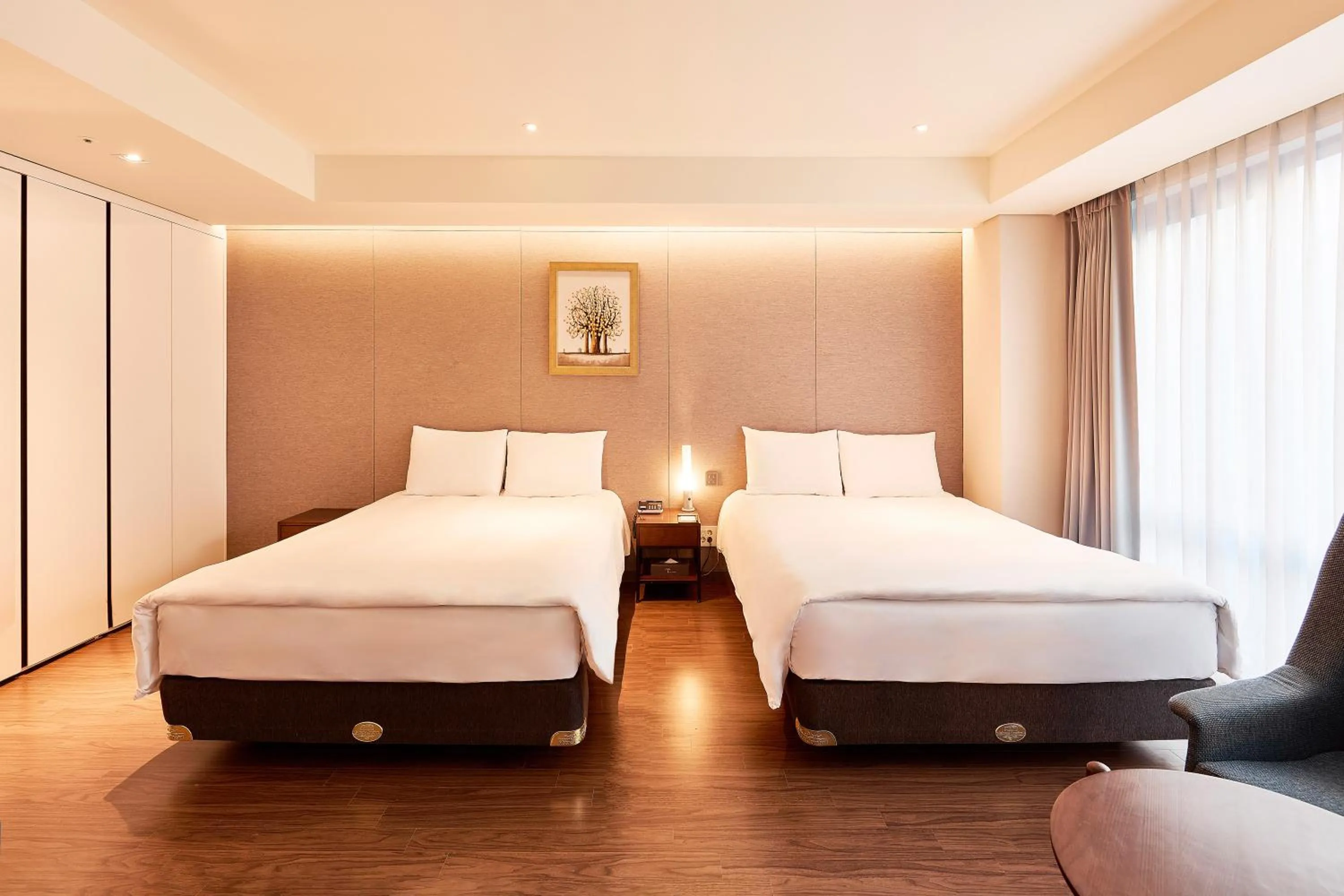 Bed in Hotel Thomas Myeongdong