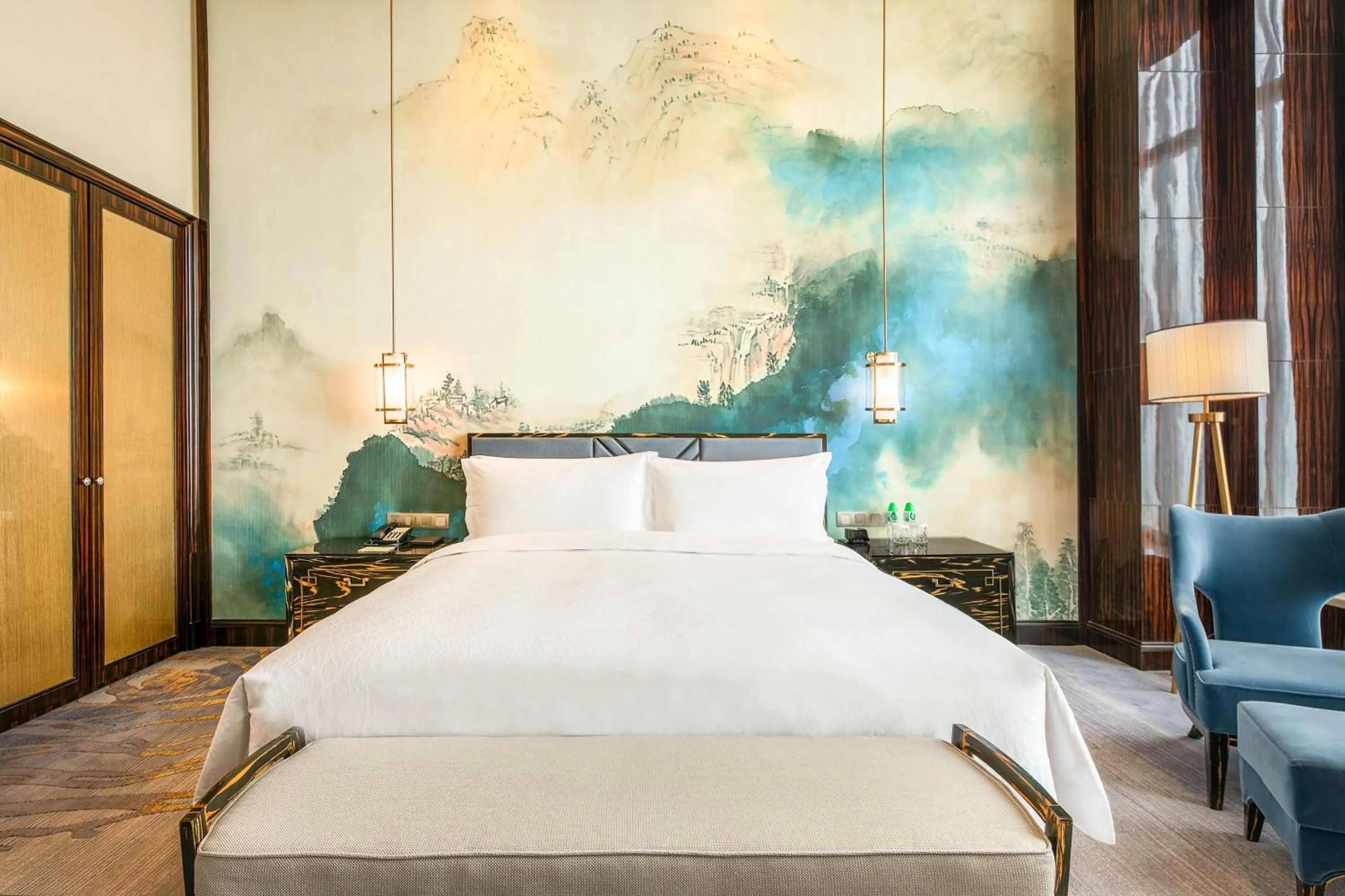 Bedroom in Chateau Star River Shaanxi