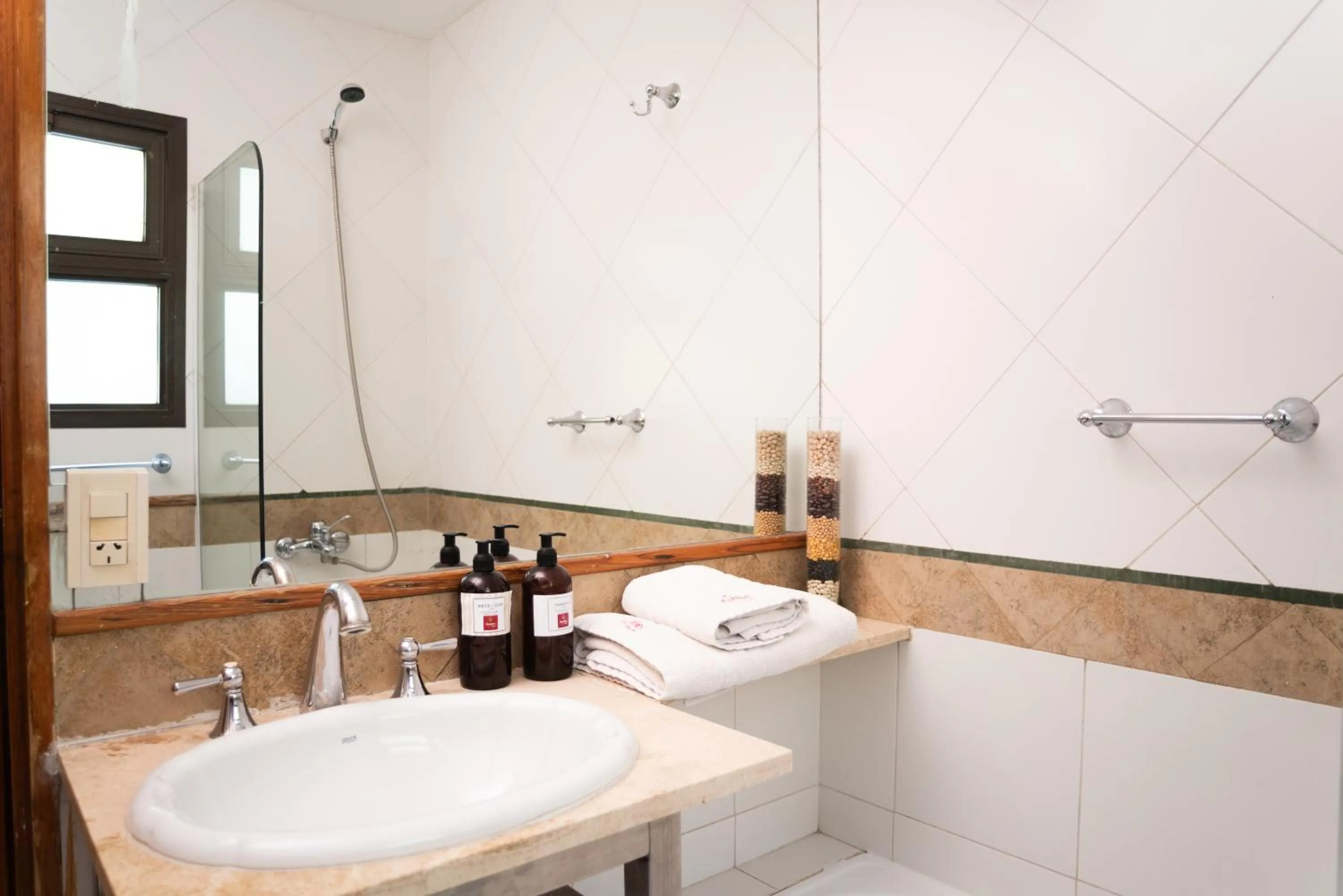 Bathroom in Hotel Xumec Mendoza Centro