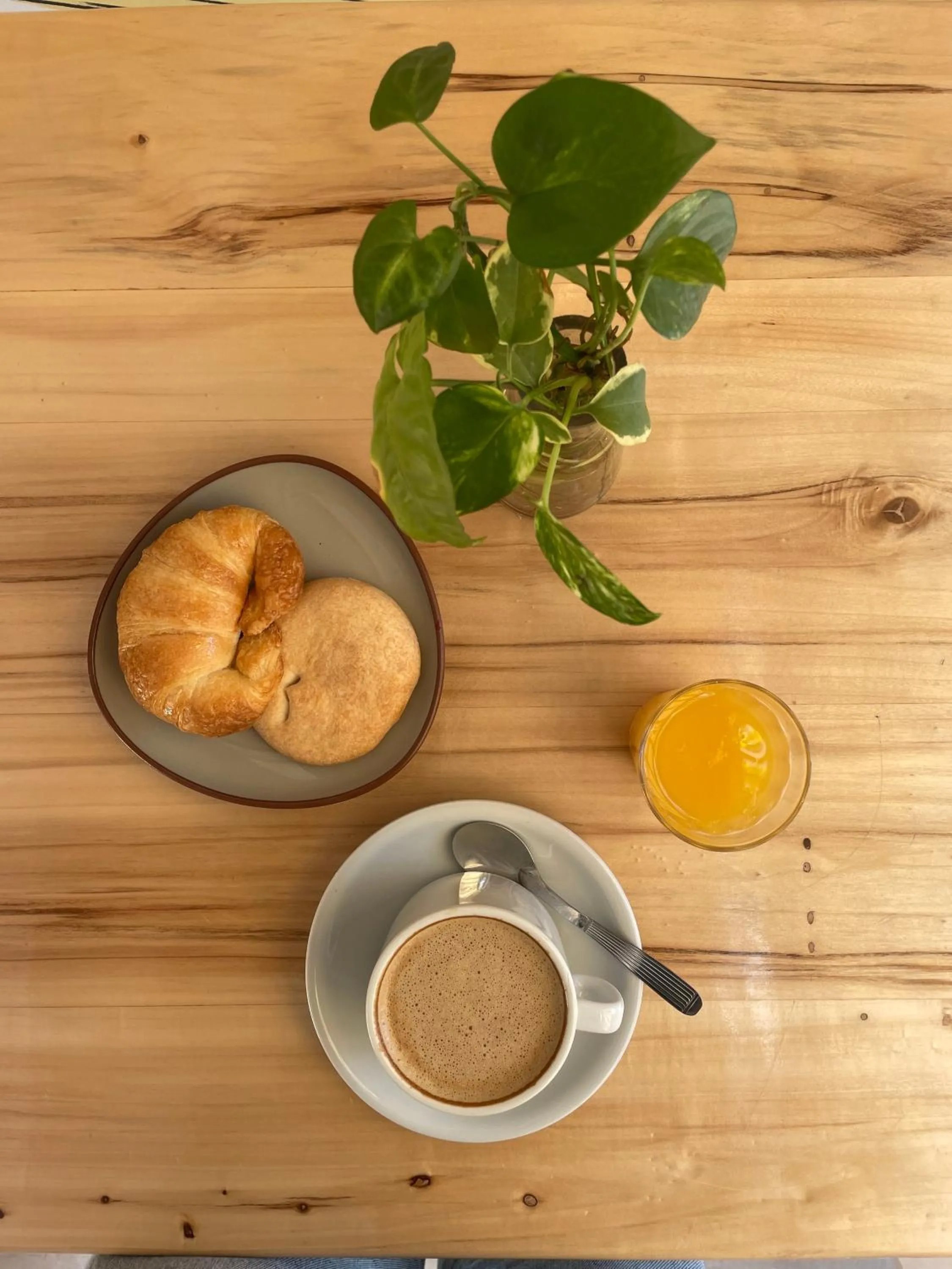 Breakfast in Hotel Xumec Mendoza Centro