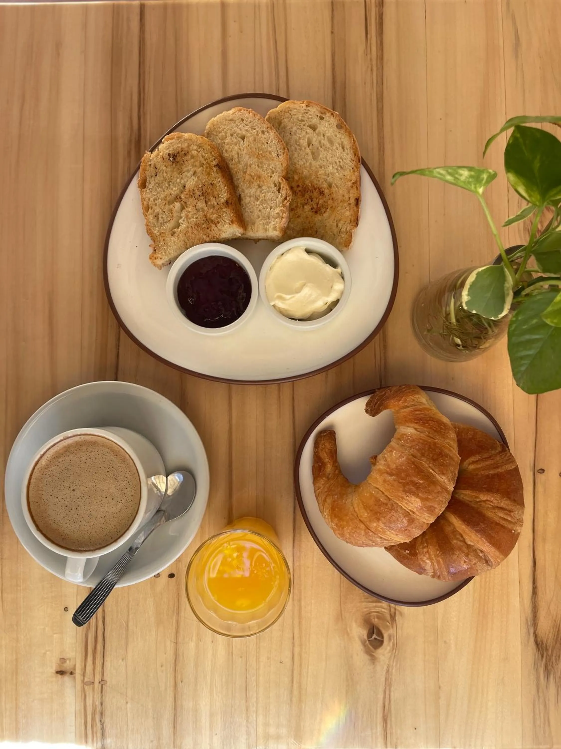 Breakfast in Hotel Xumec Mendoza Centro