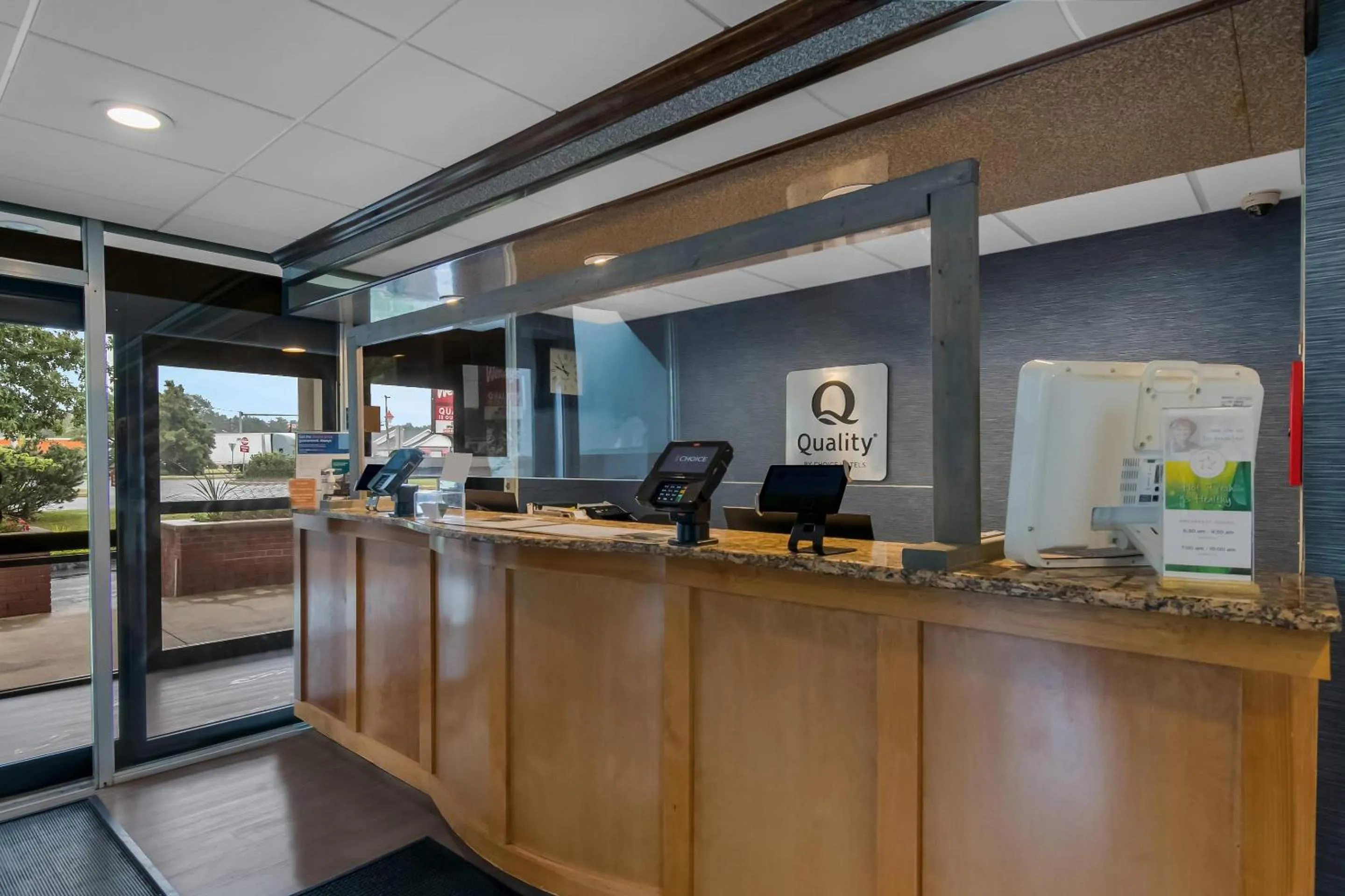 Lobby or reception in Quality Inn Westfield - Springfield