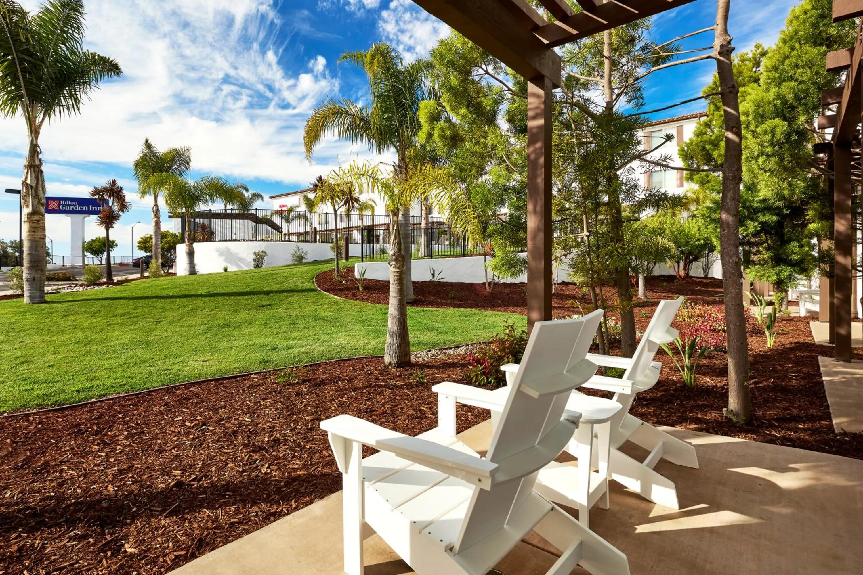 Patio in Hilton Garden Inn San Luis Obispo/Pismo Beach