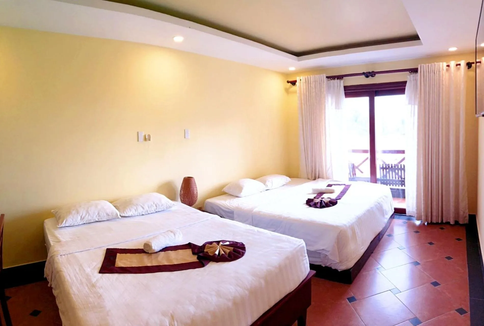 Bed in Thai Hoa Mui Ne Resort