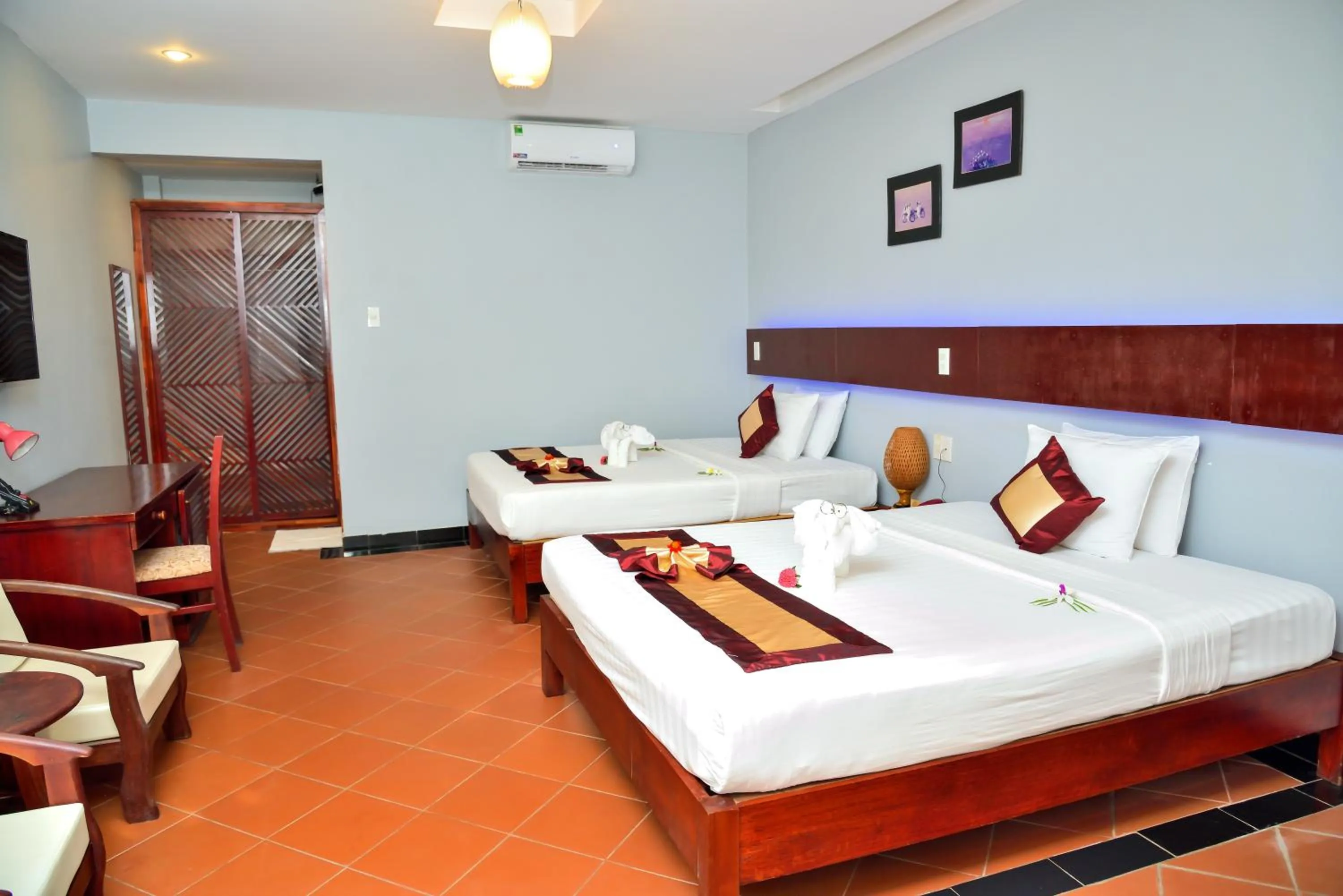 Bed in Thai Hoa Mui Ne Resort