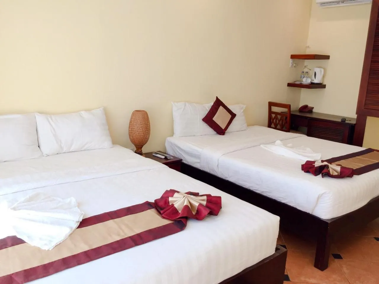 Bed in Thai Hoa Mui Ne Resort