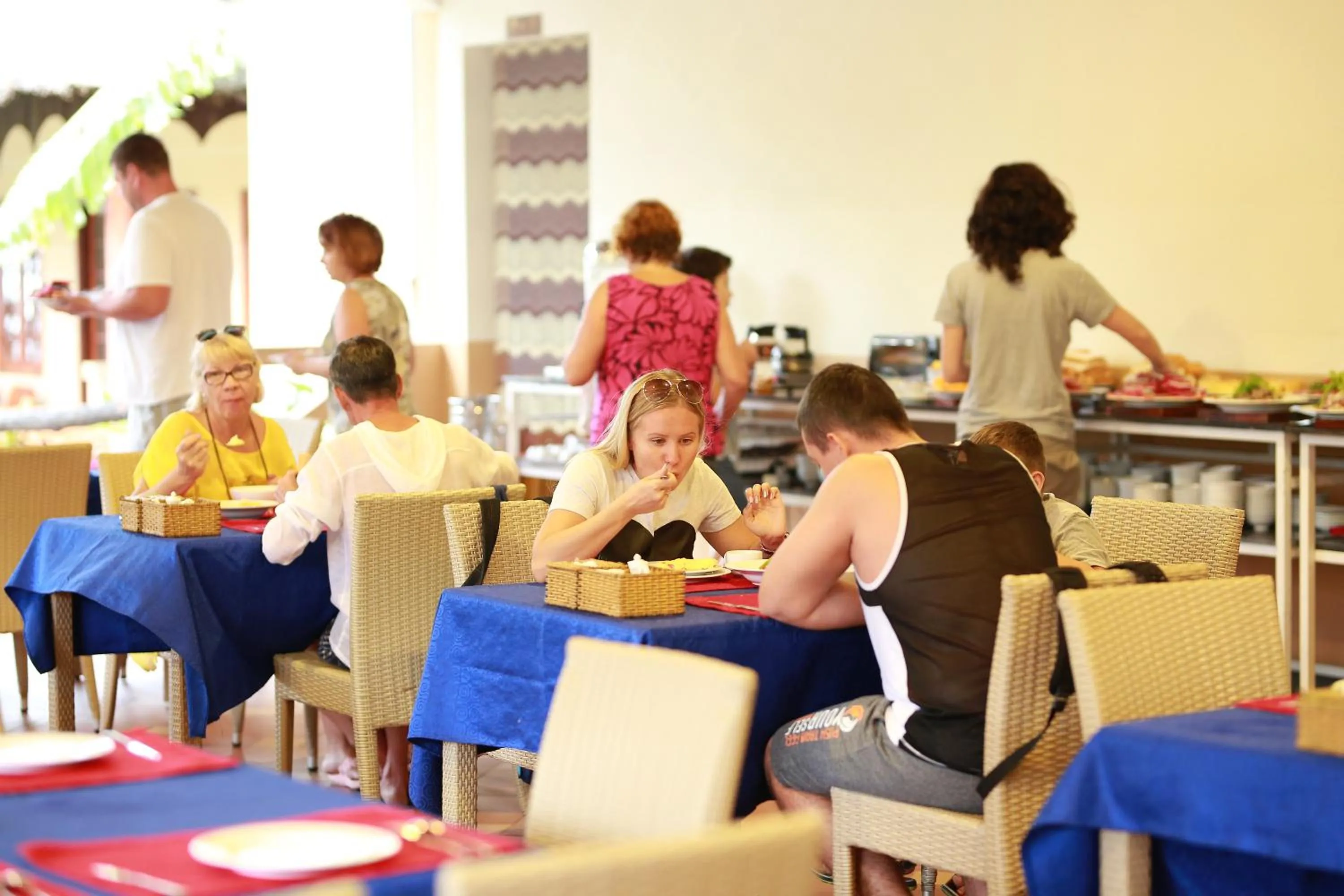 Restaurant/Places to Eat in Thai Hoa Mui Ne Resort