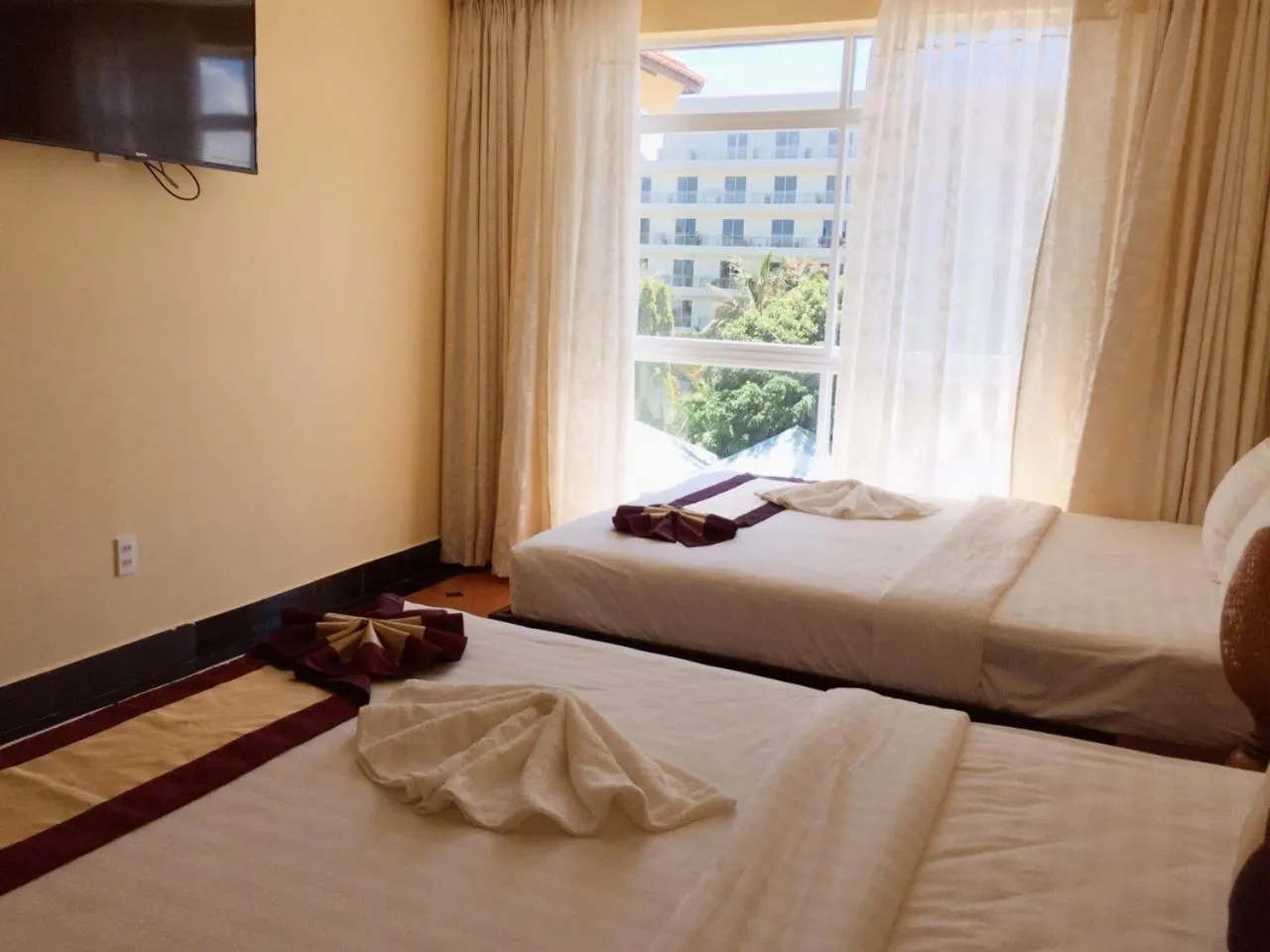 Bed in Thai Hoa Mui Ne Resort