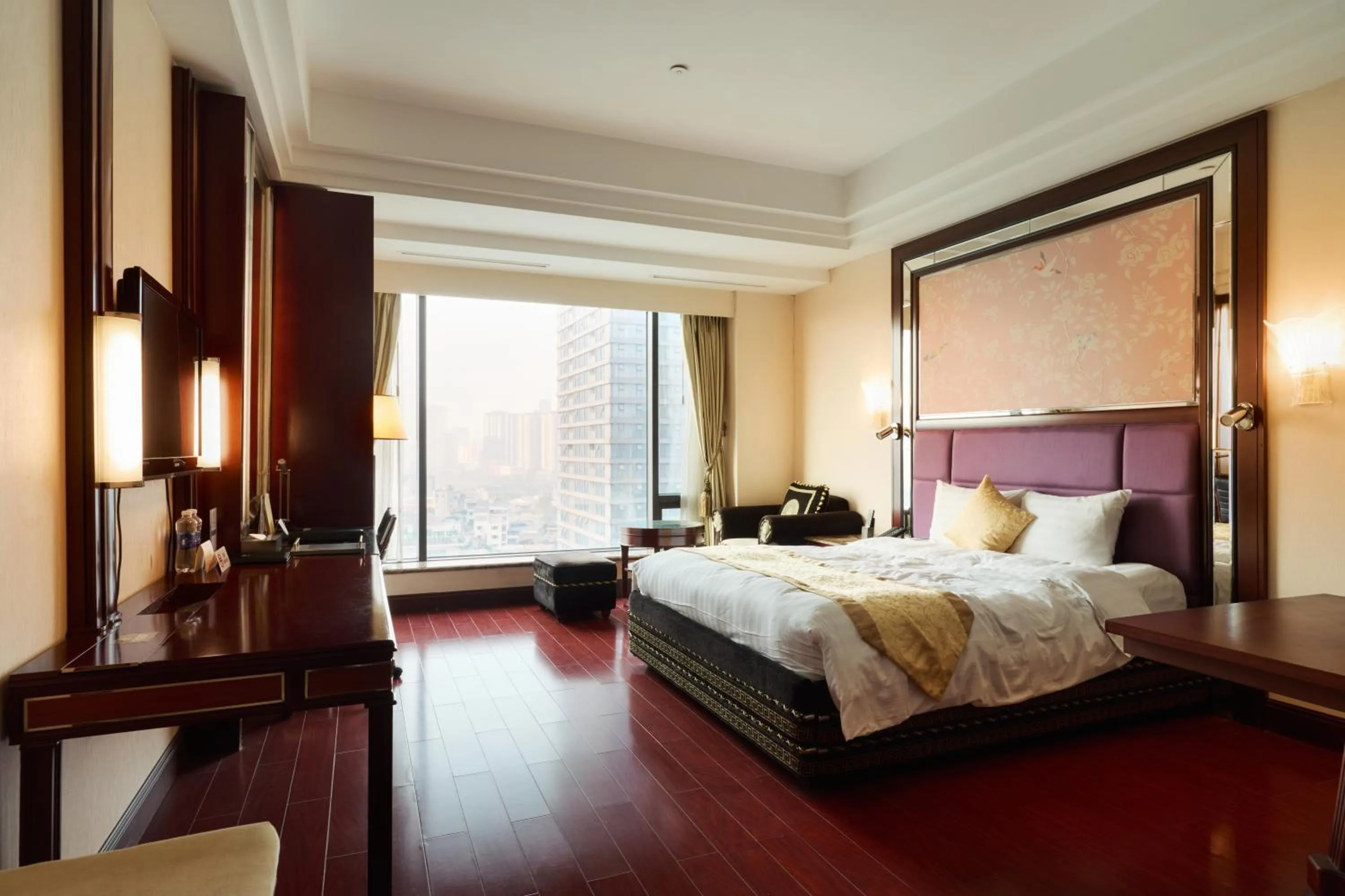 Bedroom, Bed in Grand Plaza Hotel Hanoi