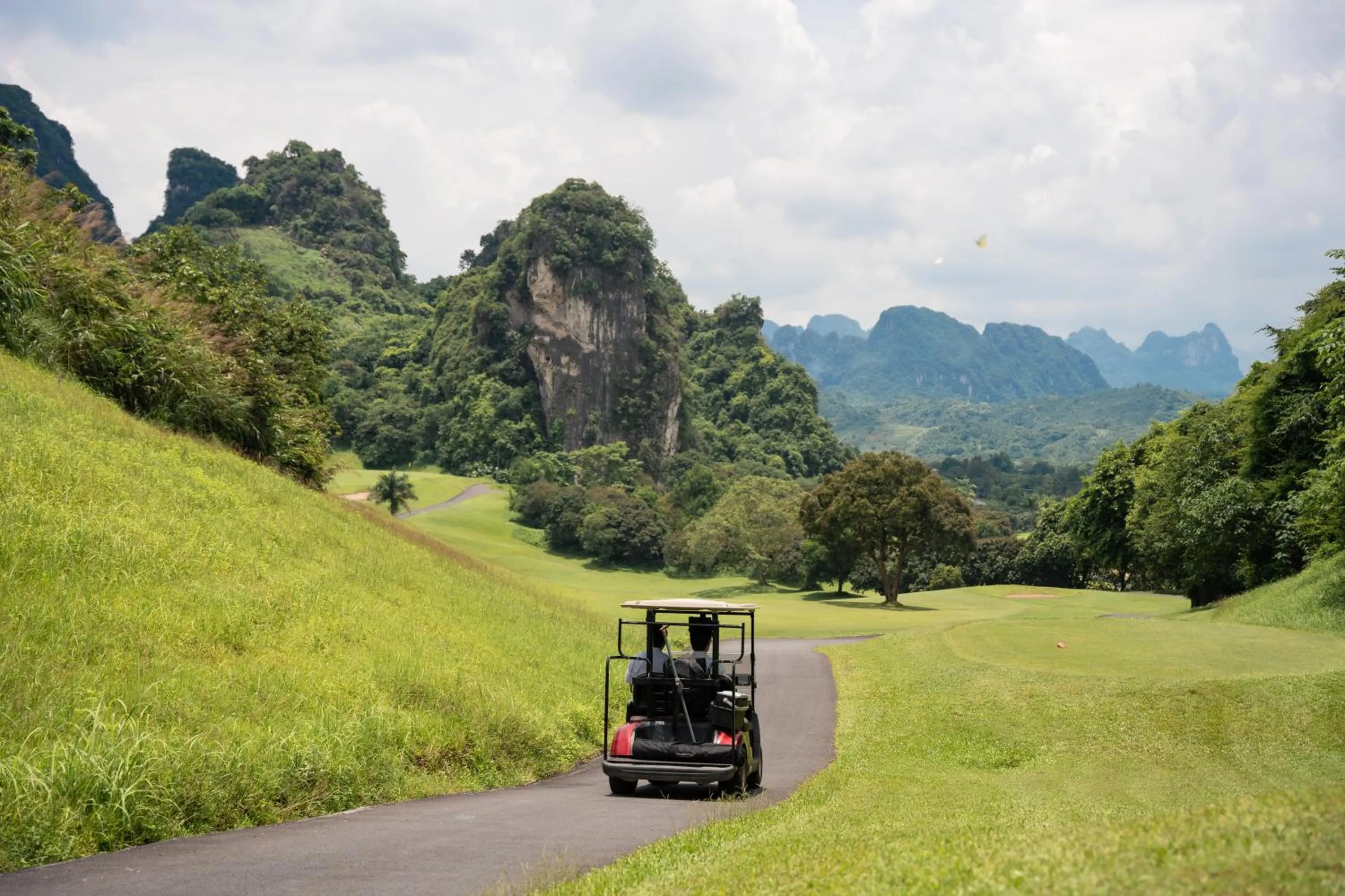 Golfcourse in Grand Plaza Hotel Hanoi