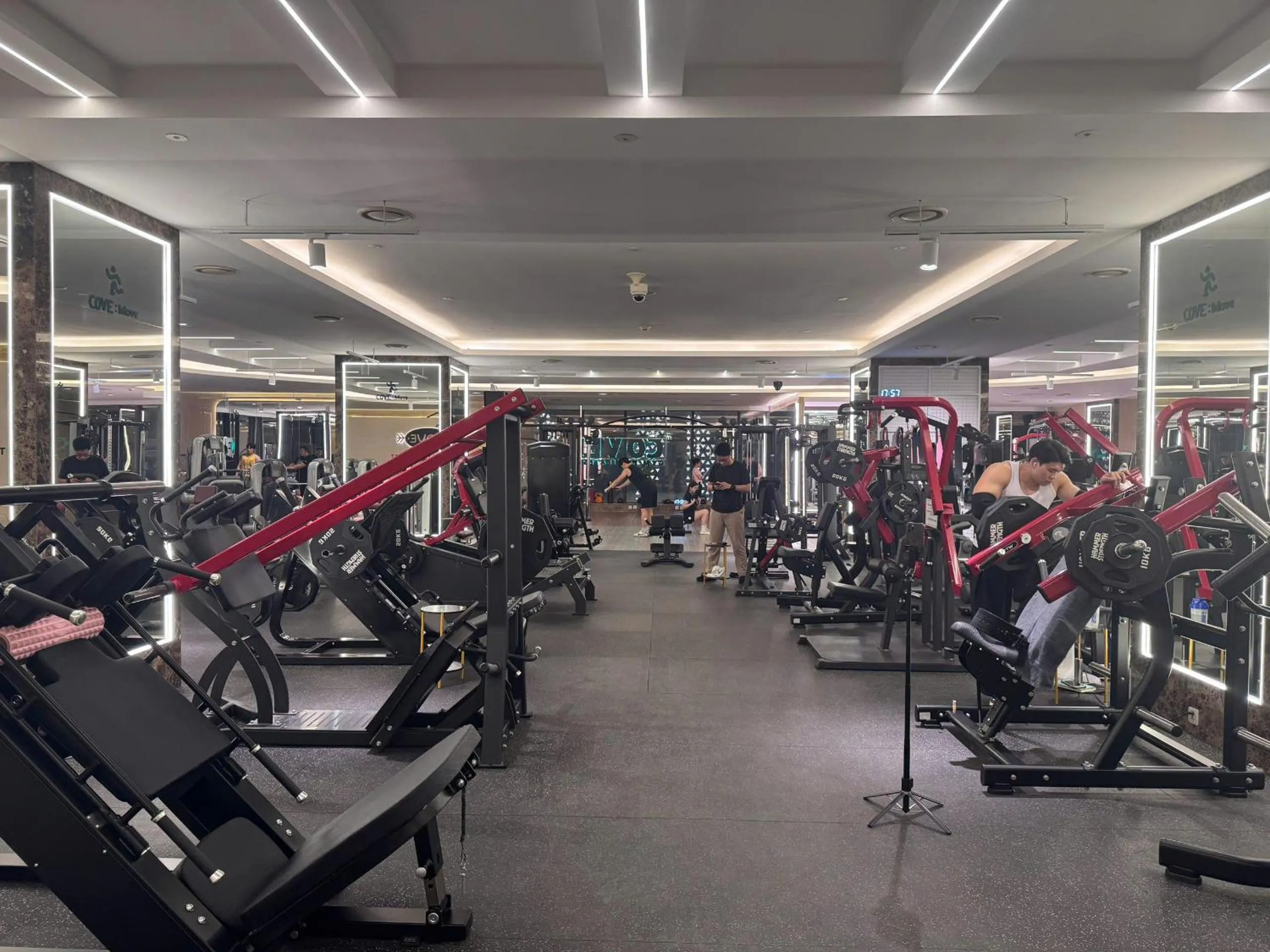 Fitness centre/facilities in Grand Plaza Hotel Hanoi