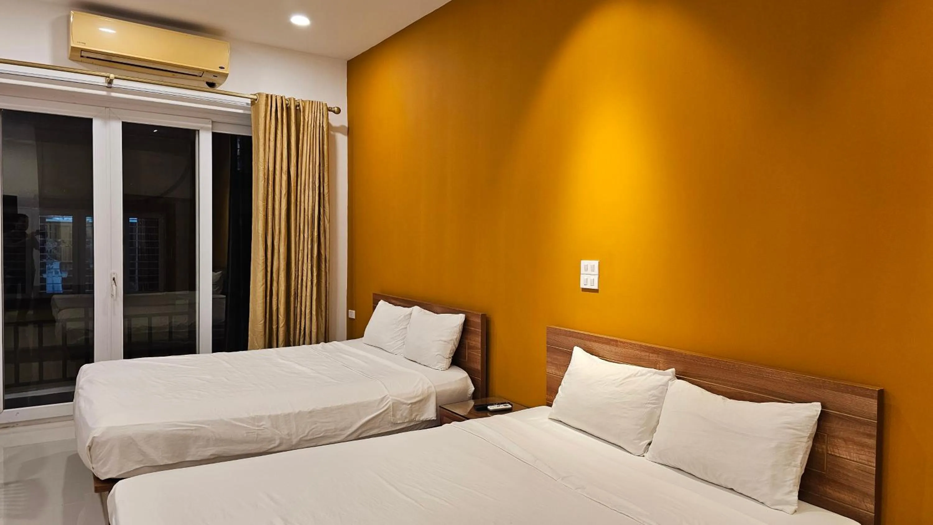 Bed in Especen Hotel