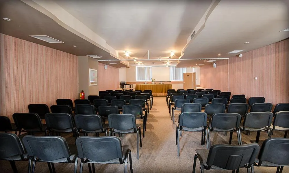 Business facilities in Alliance Hotel