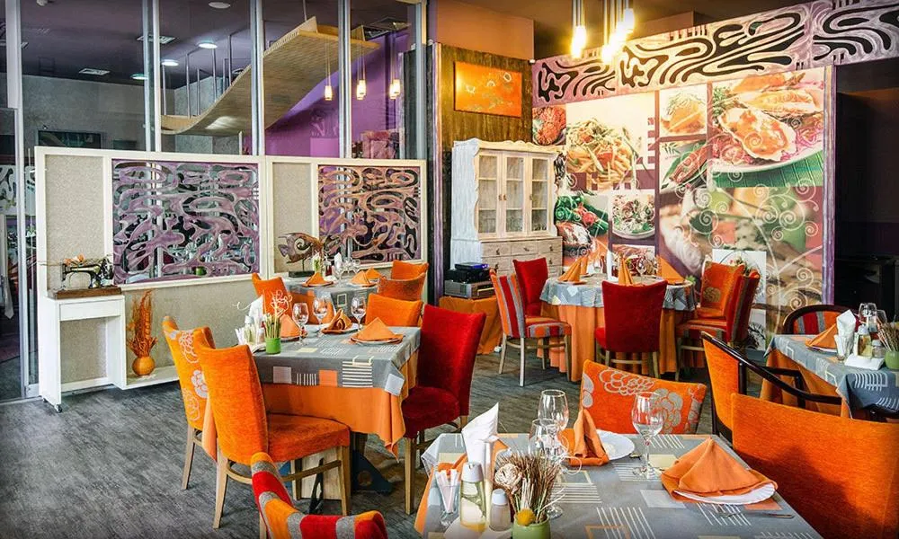 Lounge or bar in Alliance Hotel