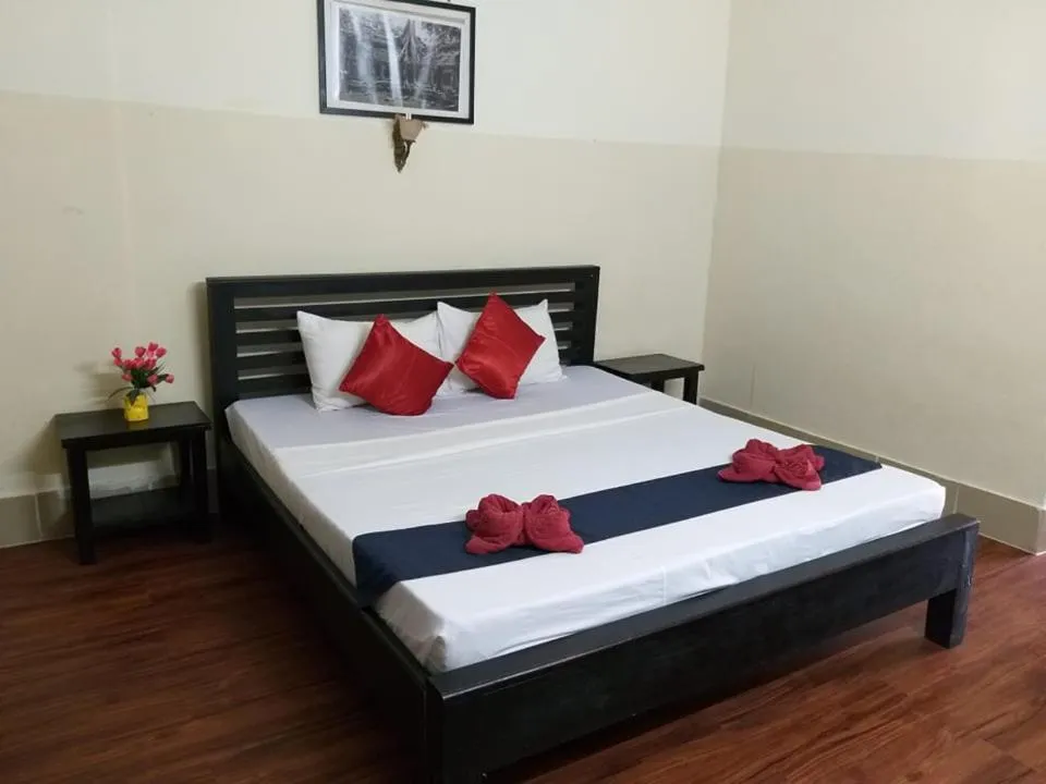 Bed in Victory Guest House