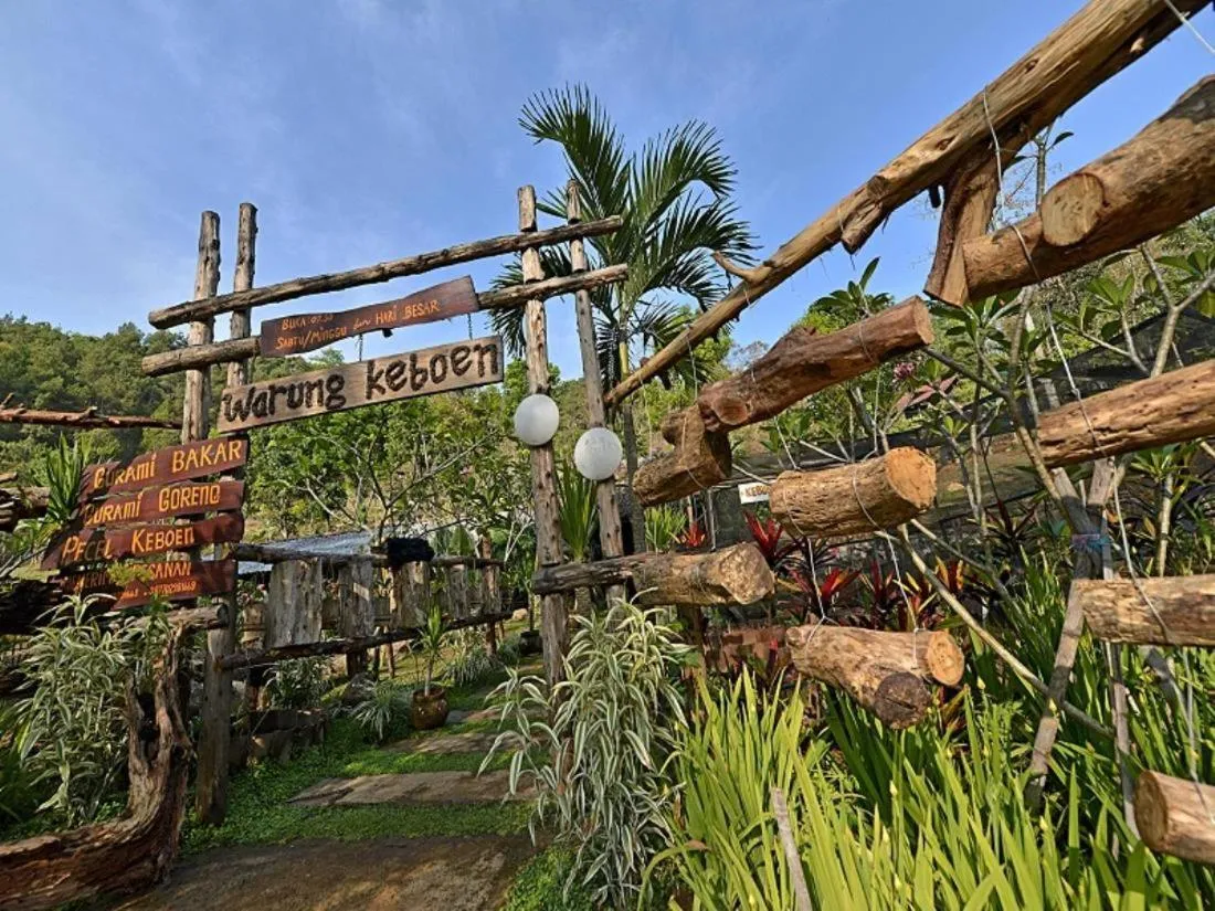 Children play ground in Grand Whiz Hotel Trawas Mojokerto