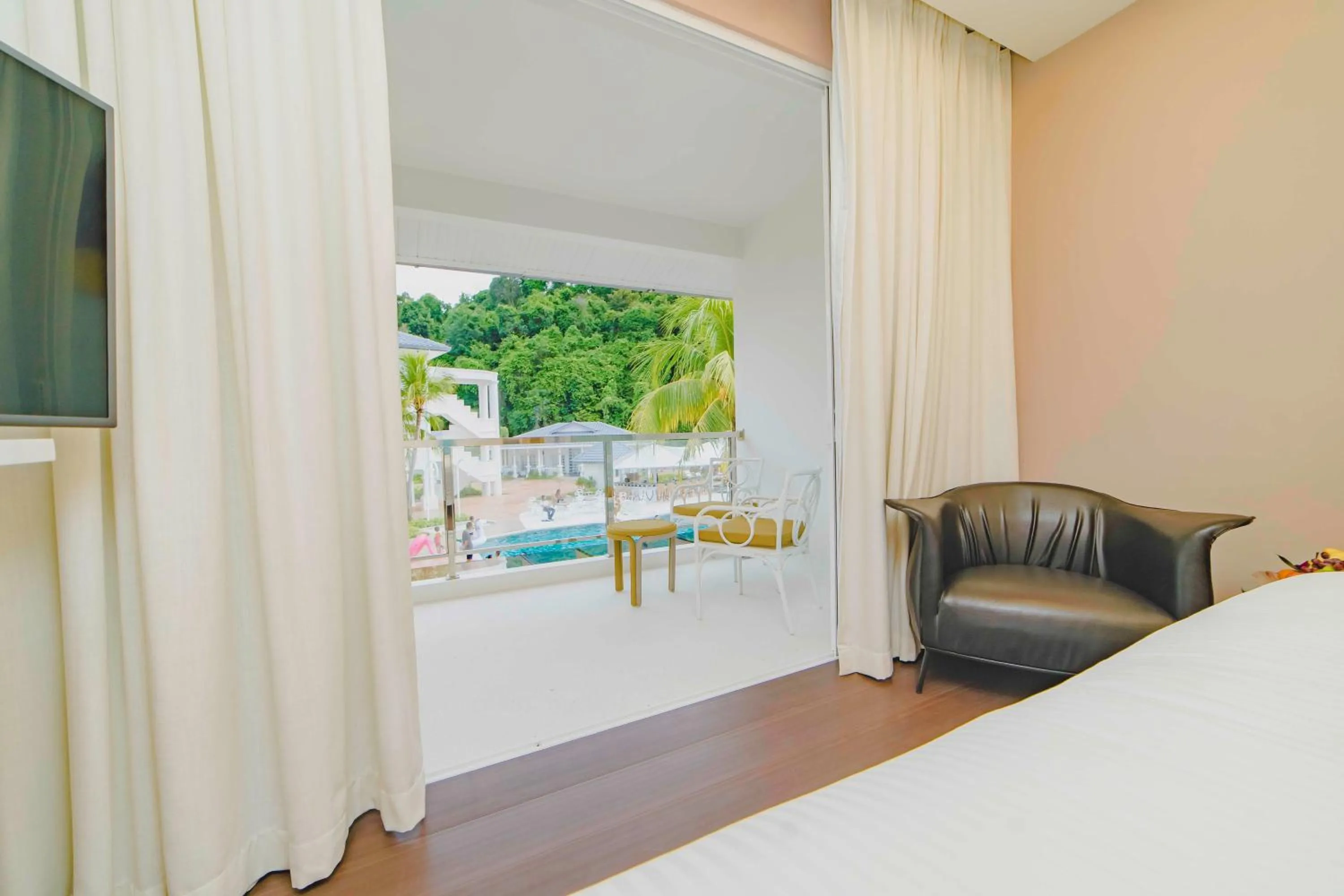 View (from property/room), Bed in Dash Resort Langkawi