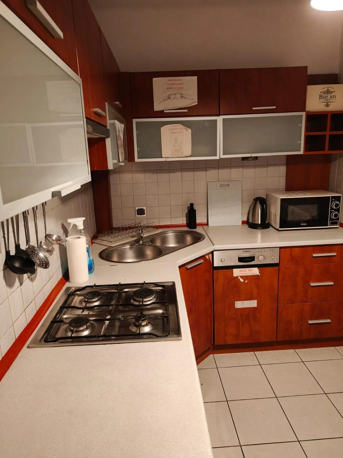 Kitchen or kitchenette in Kwadrat B&B Jałowego