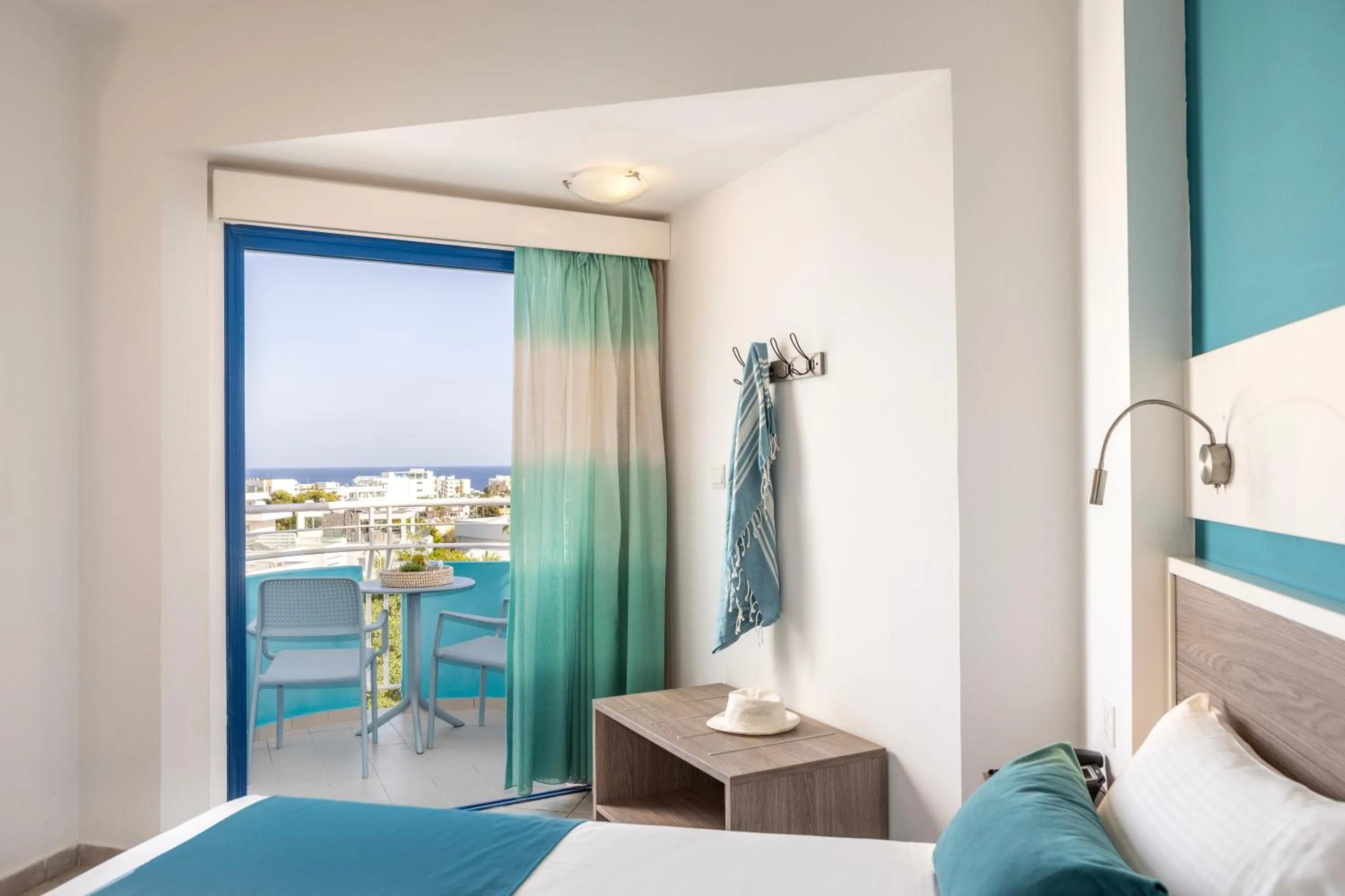 Bed in Lantiana Gardens ApartHotel