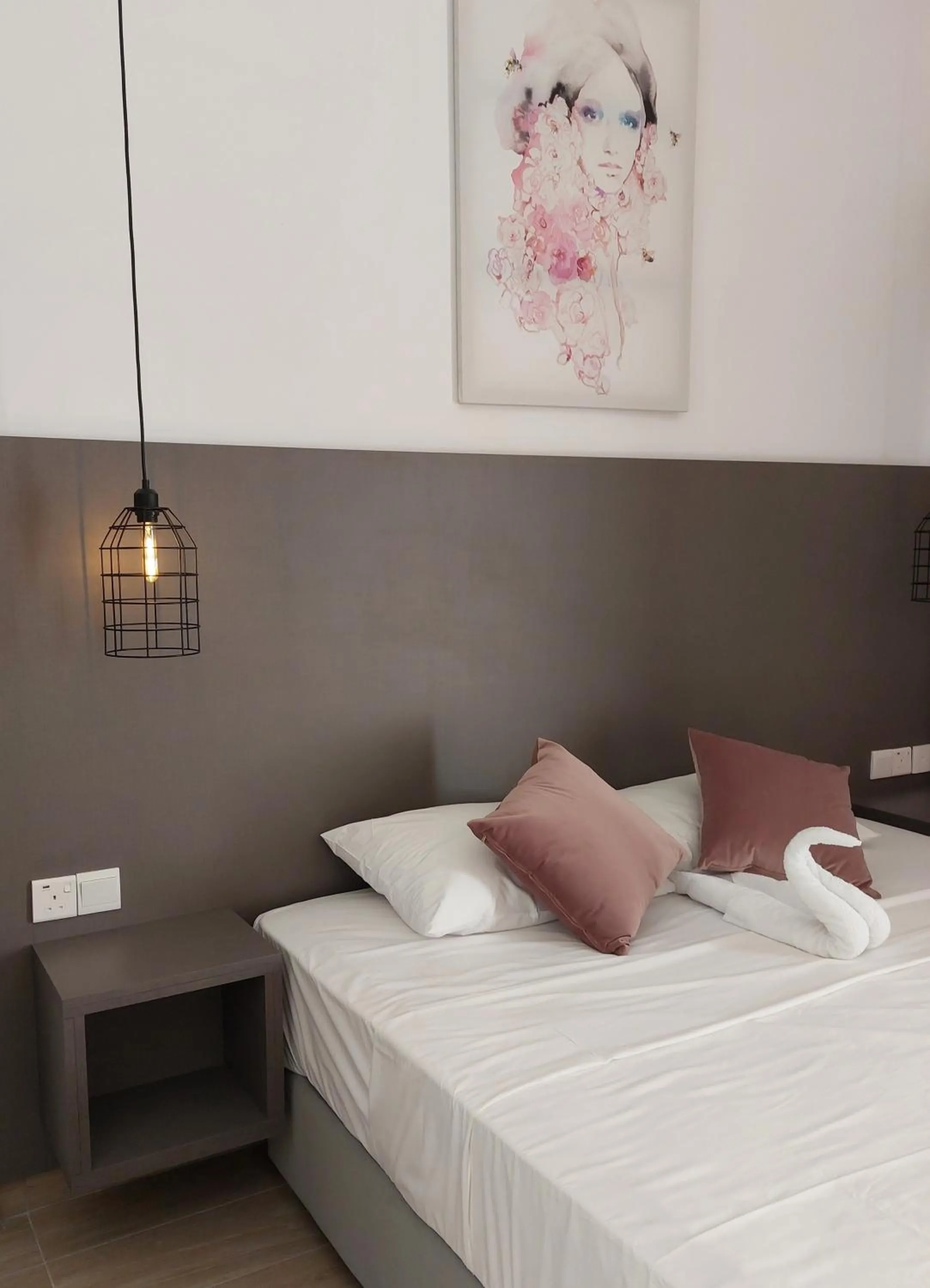 Bed in Lantiana Gardens ApartHotel