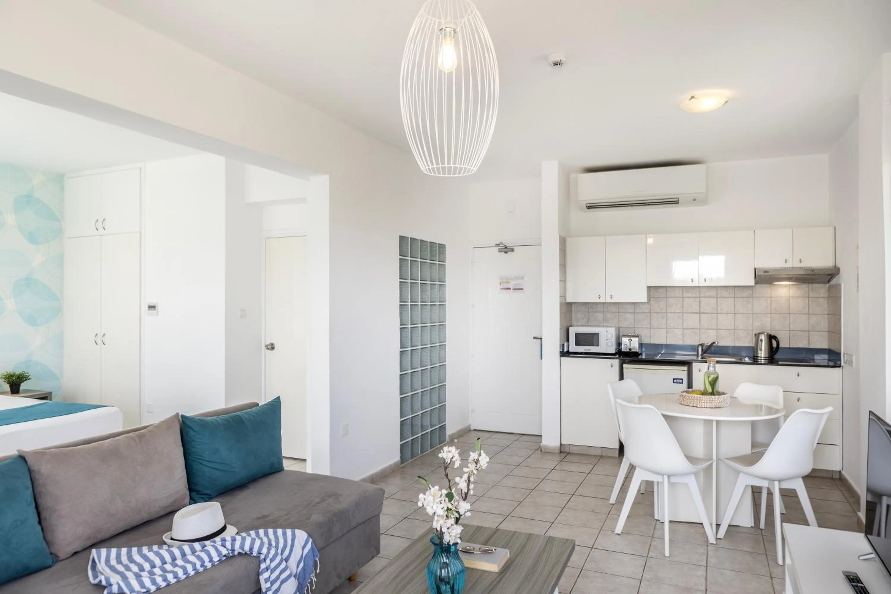 Lantiana Gardens ApartHotel