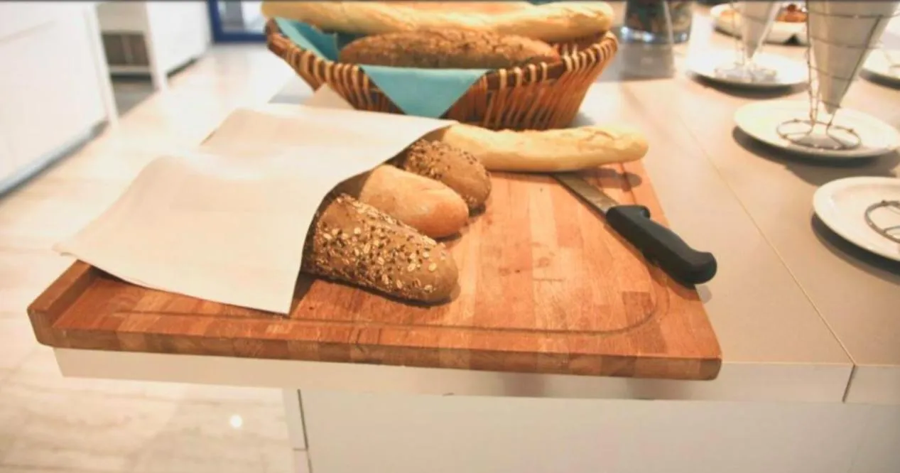 Breakfast in Lantiana Gardens ApartHotel