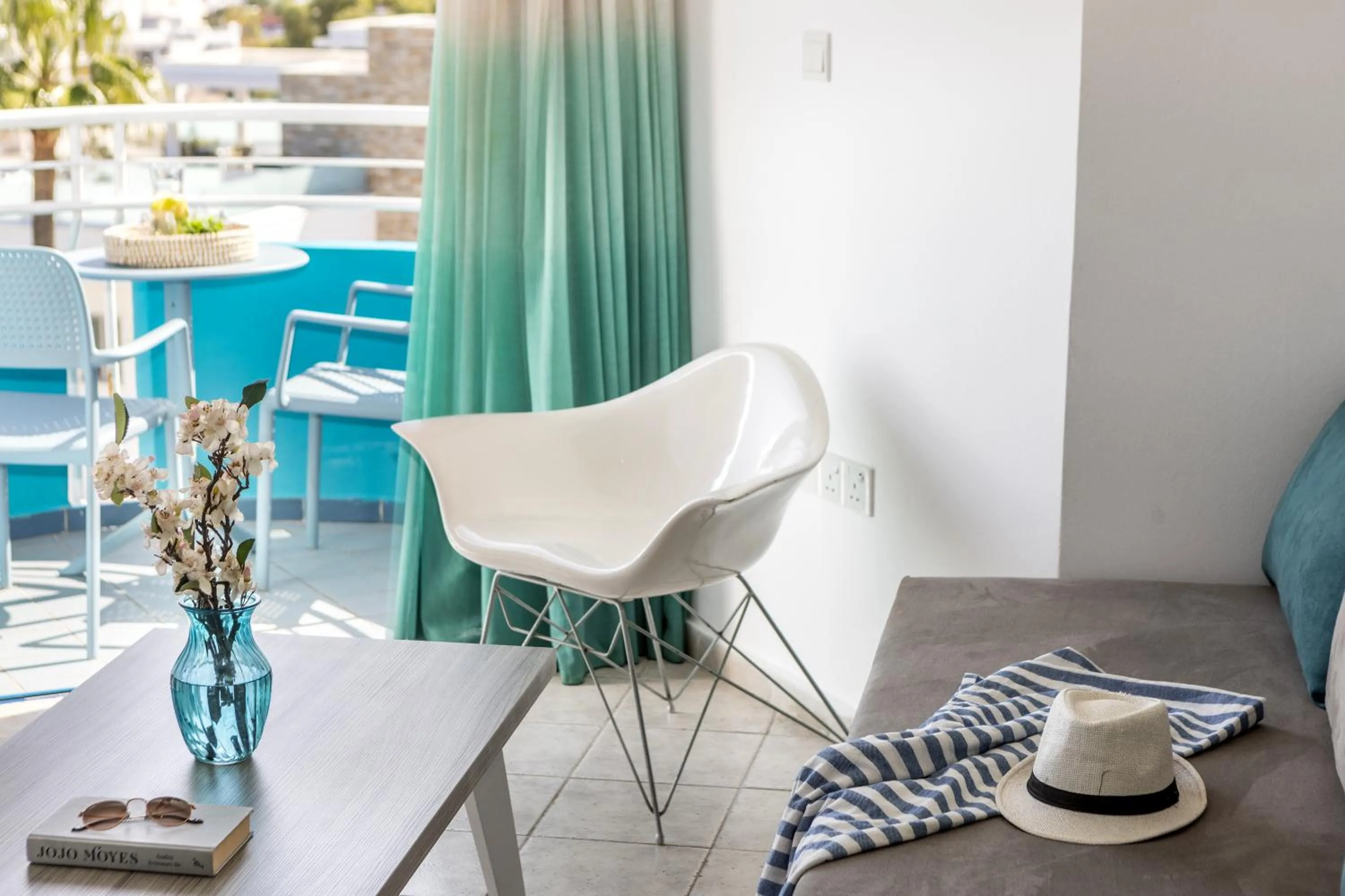 Lantiana Gardens ApartHotel